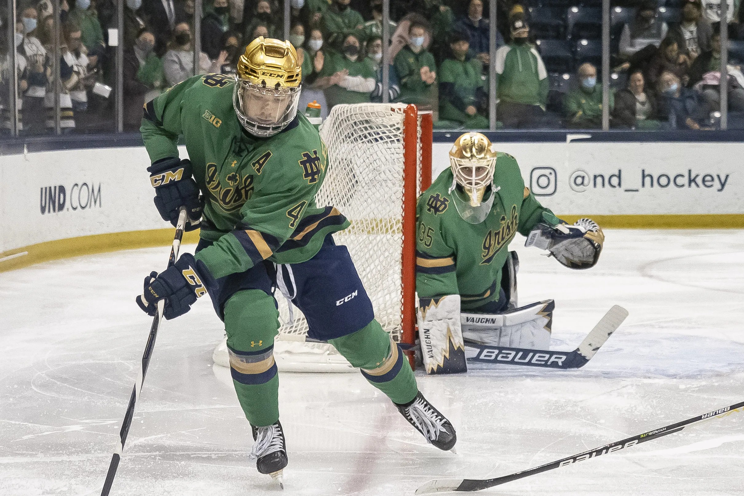 Notre Dame Hockey Names Captains for the 202223 Season