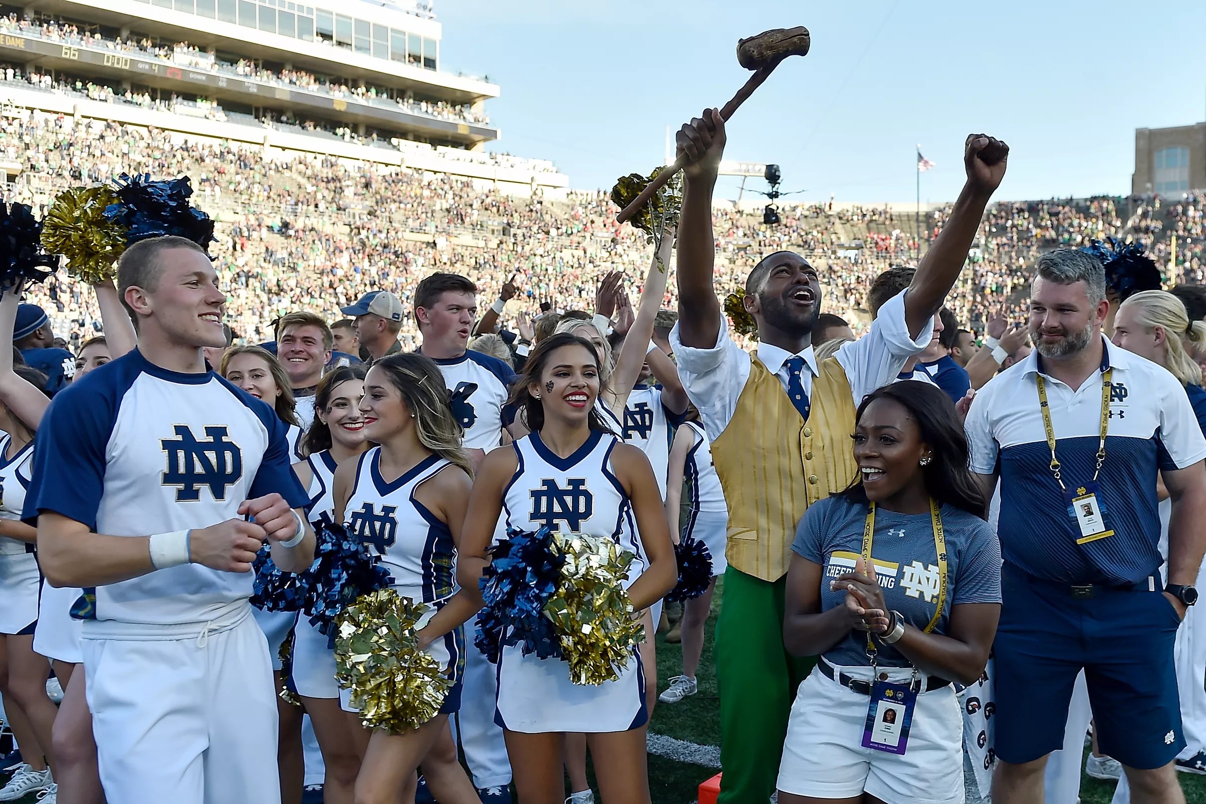 Poll of Notre Dame Football Fans Shows Continued Confidence in Irish