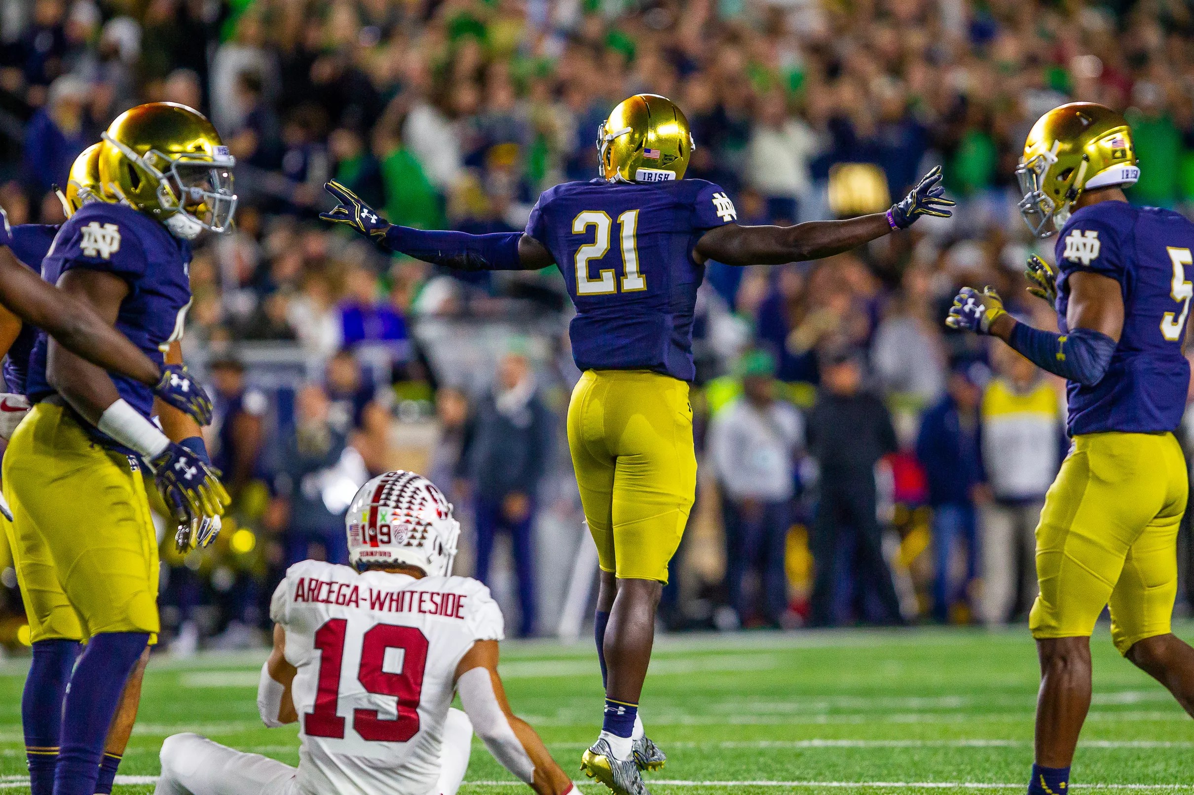 Notre Dame Football finishes the season ranked 5 in the AP Poll