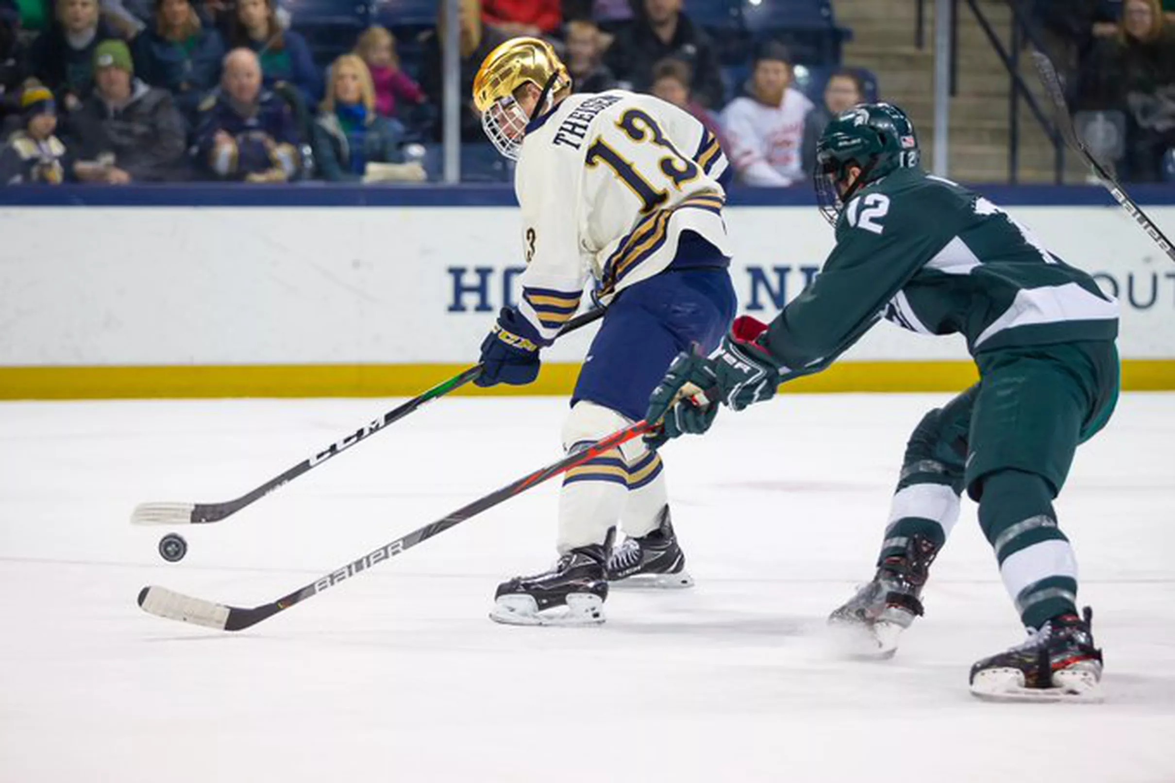 hockey-series-preview-notre-dame-fighting-irish-at-no-4-michigan