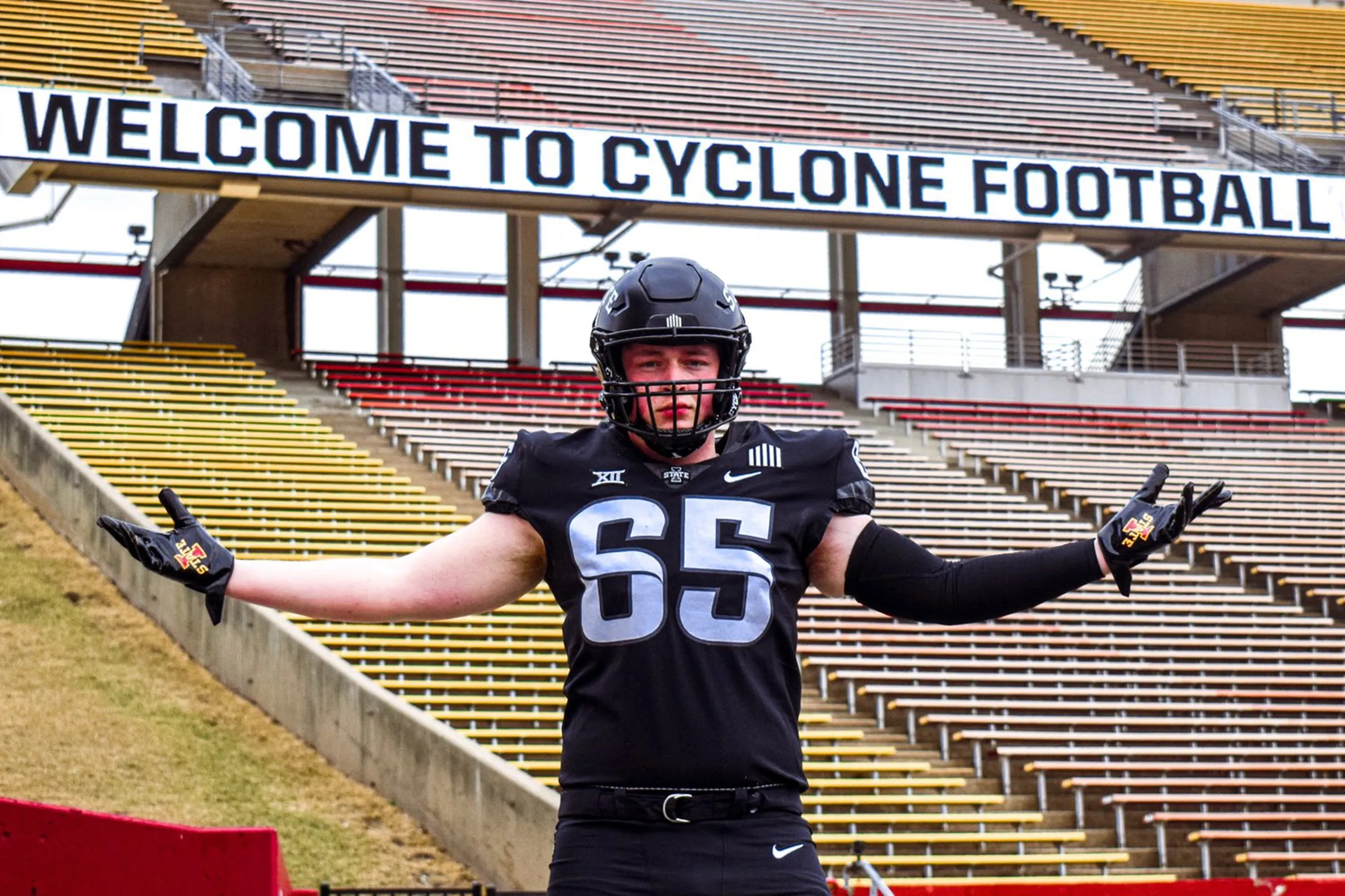 Notre Dame Football Recruiting 3 Star OL Joe Otting Commits To The Irish notre-dame-football-recruiting-3-star-ol-joe-otting-commits-to-the-irish
