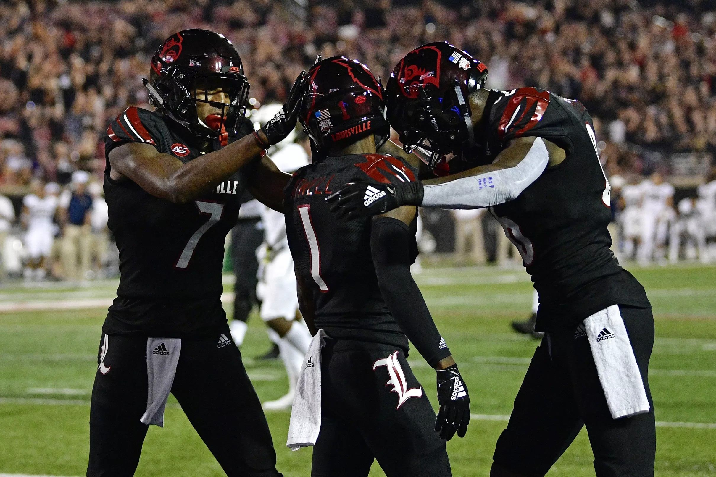 Notre Dame Football: Louisville Cardinals Game Preview