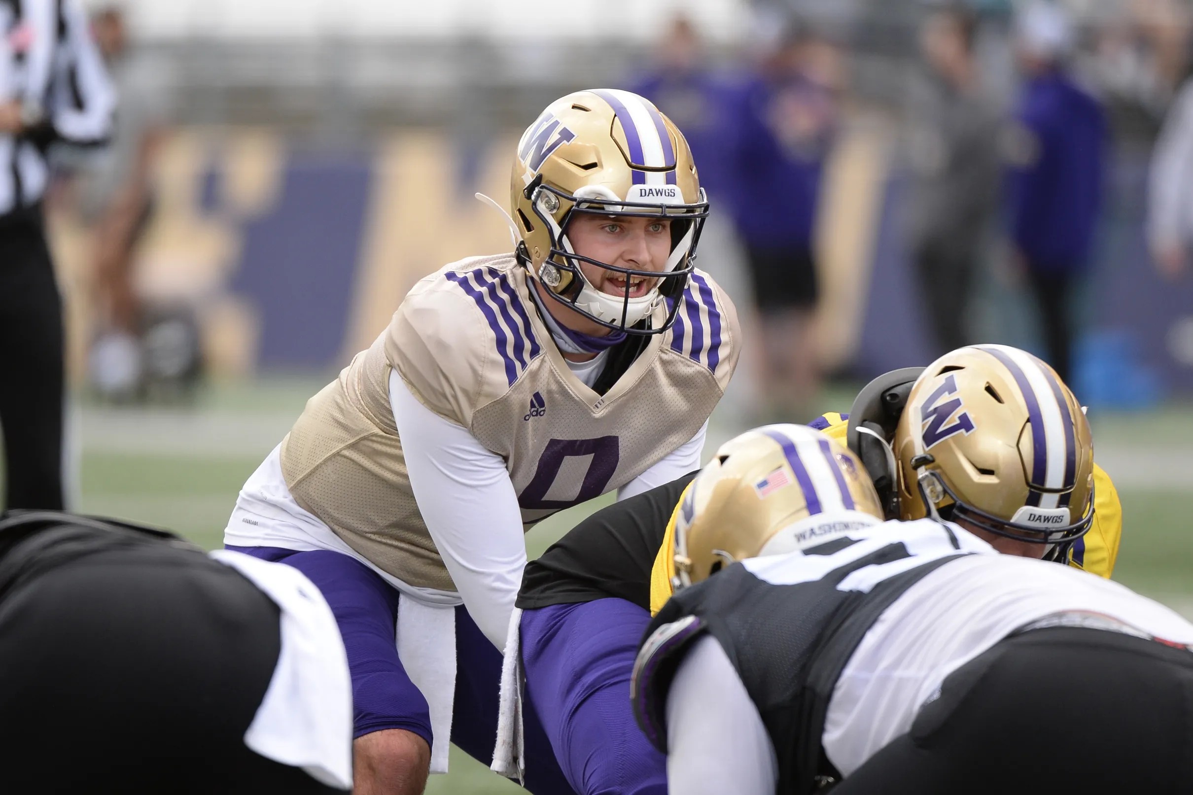 Recruiting Roundup: Huskies Get Their 2022 QB & Other Notes Recruiting Roundup: Huskies Get Their 2022 QB & Other Notes