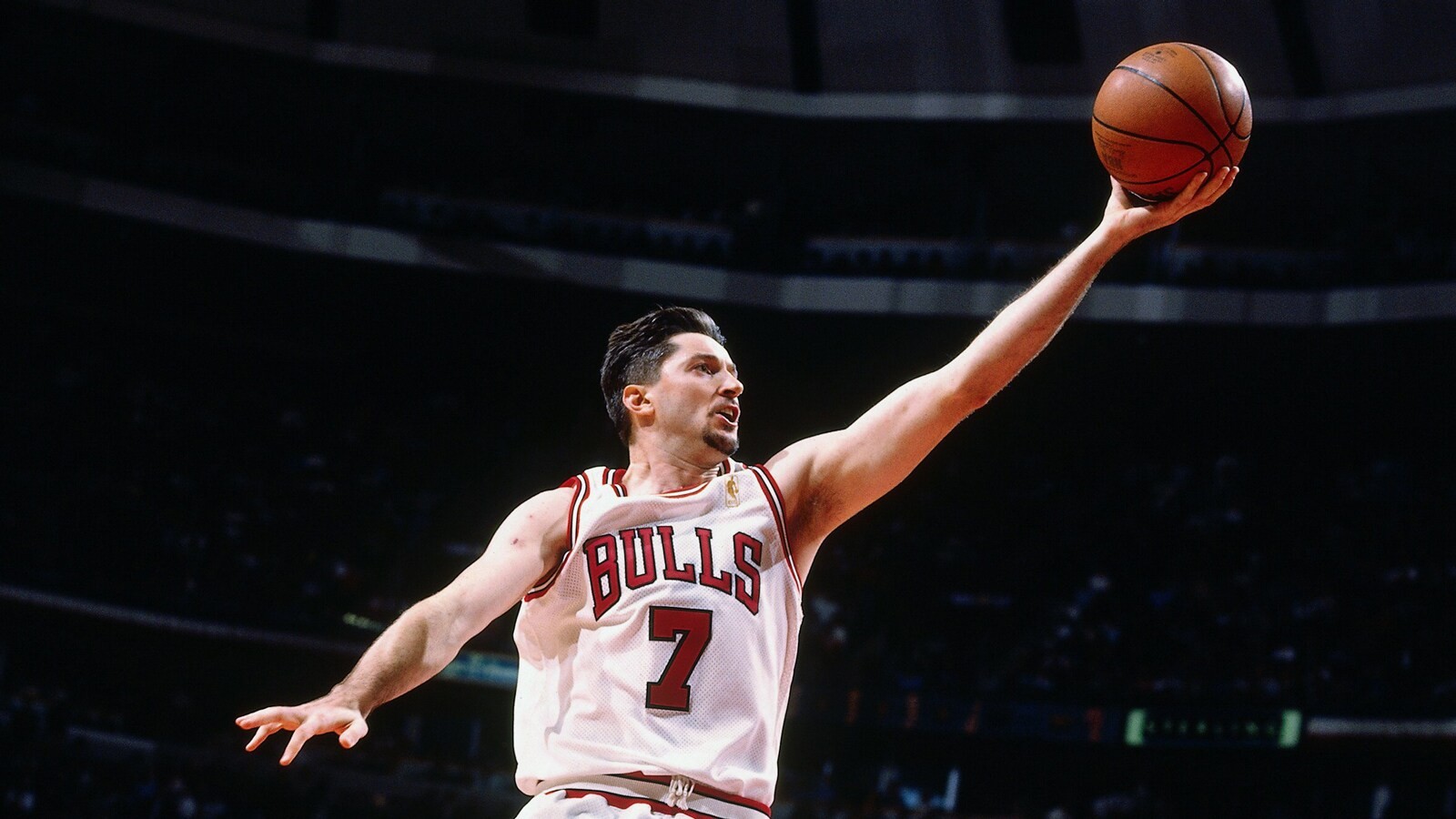 Look back at the career of Chicago Bulls legend Toni Kukoc