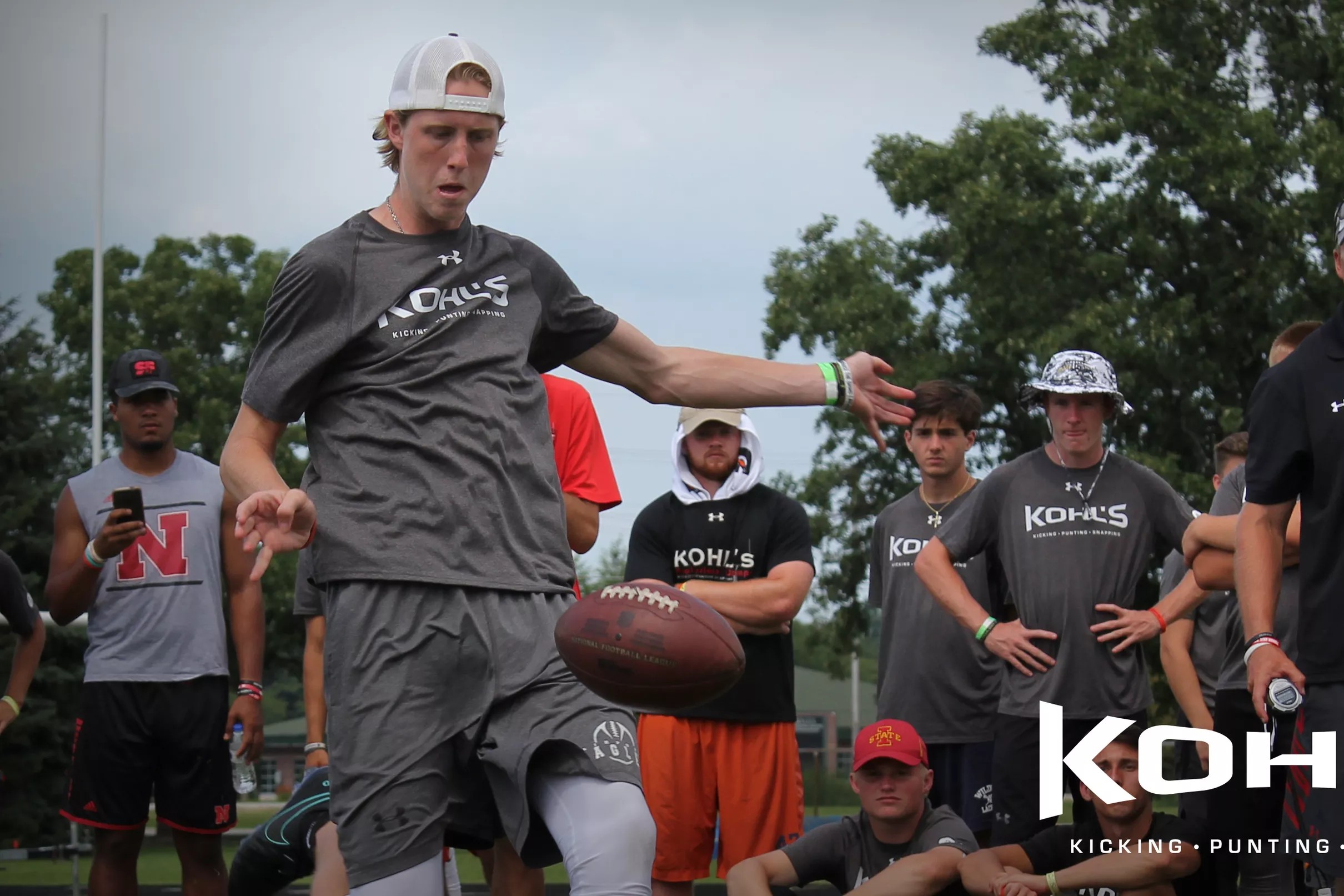 Tennessee Recruiting Top Punter Paxton Brooks Commits to the Volunteers