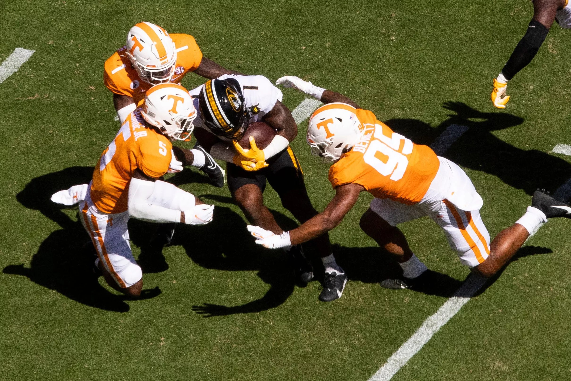 Tennessee Football Recap No. 21 Tennessee takes down Missouri, 3512