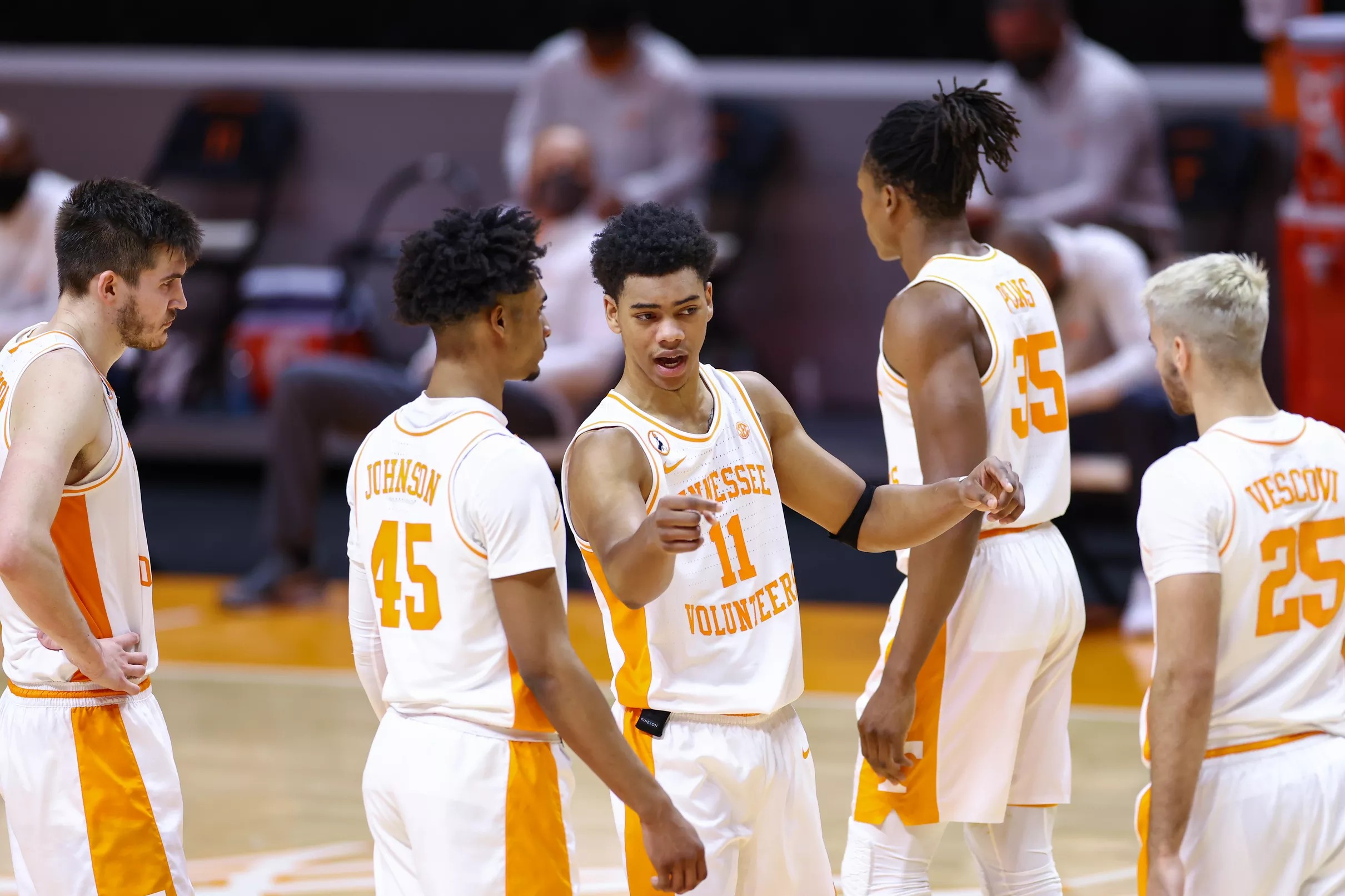 Tennessee Enters The Top Ten Of The College Basketball AP Top 25 Poll