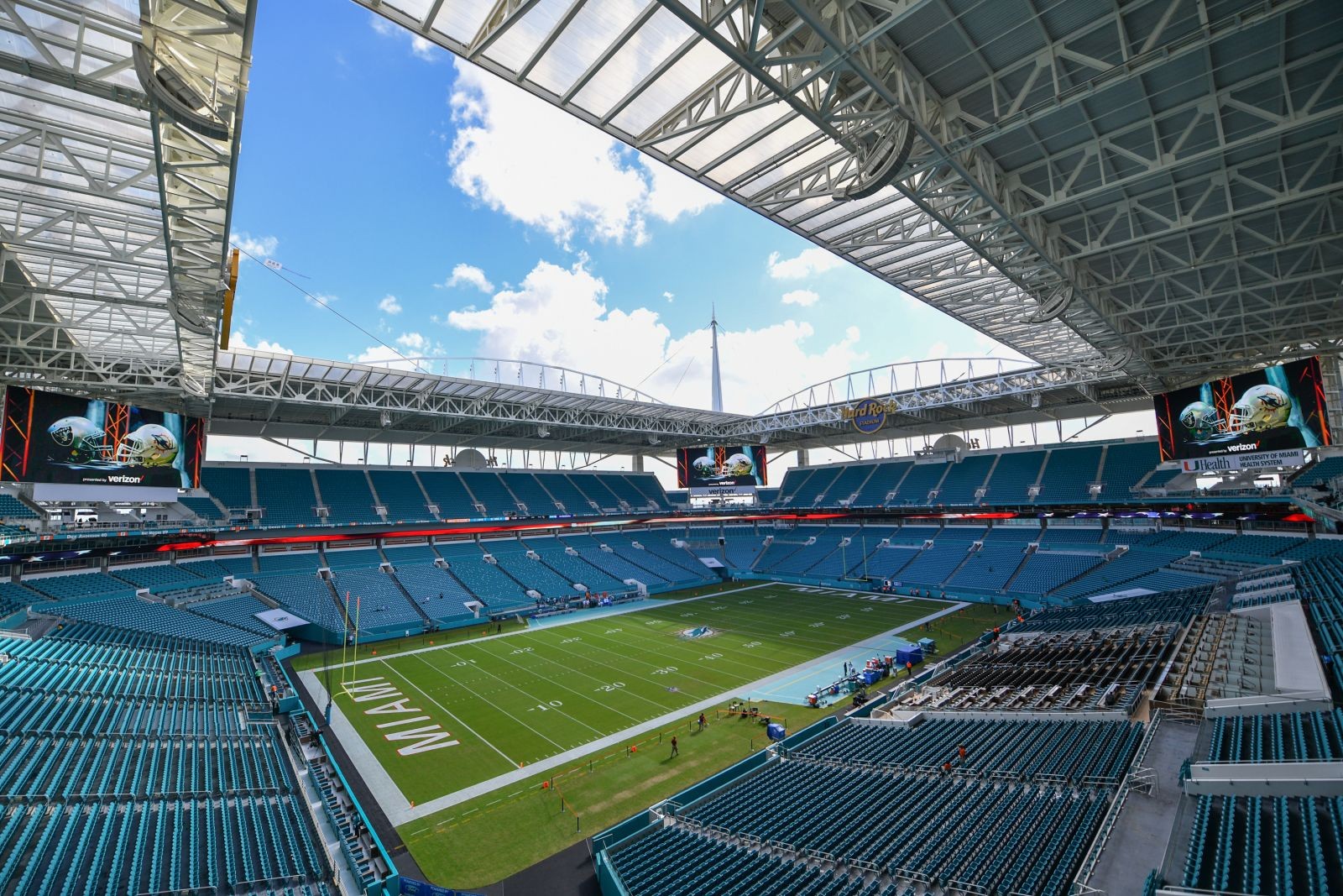 Miami Dolphins final injury report reveals hobbled defense