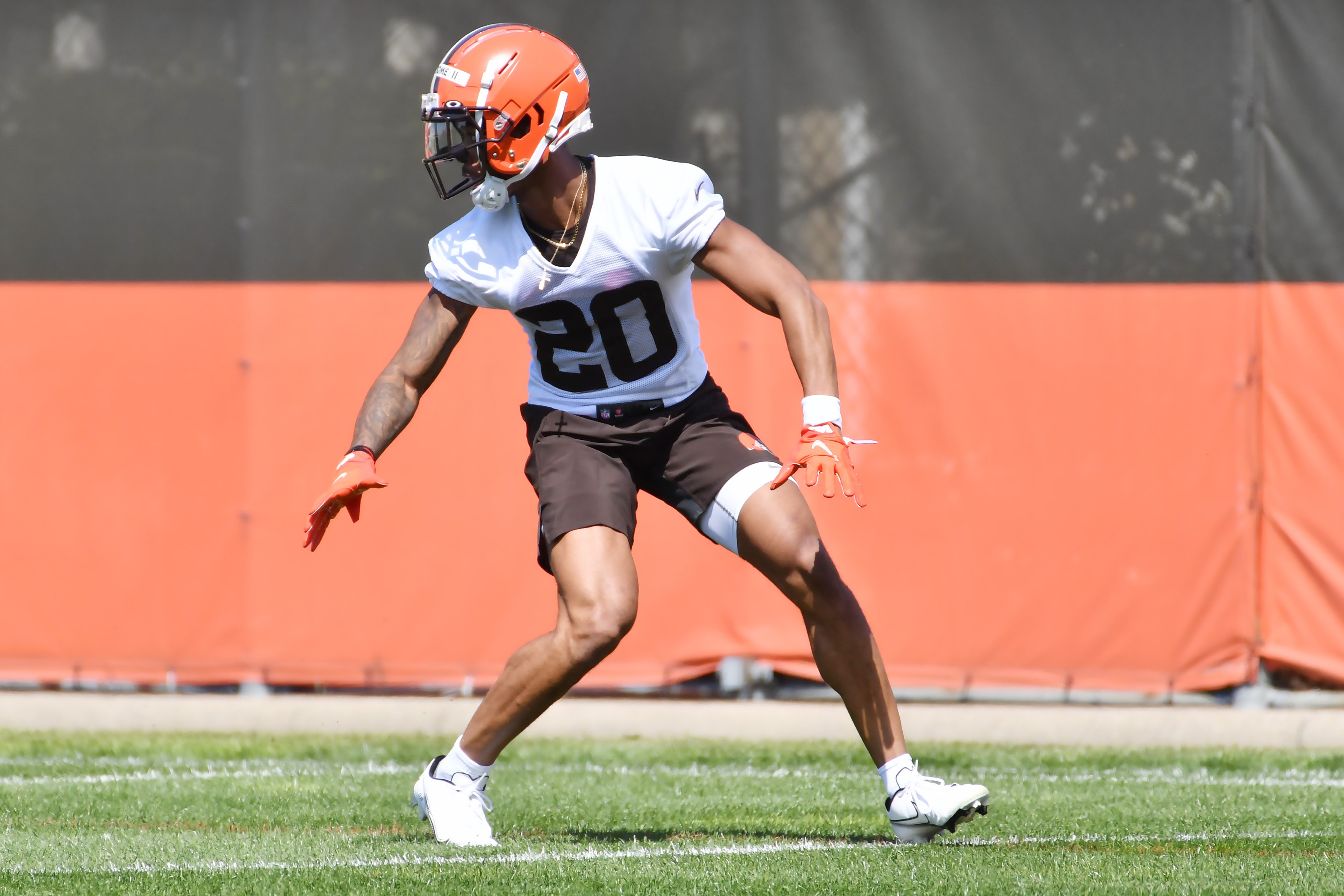 Cleveland Browns training camp Storylines, position battles and what