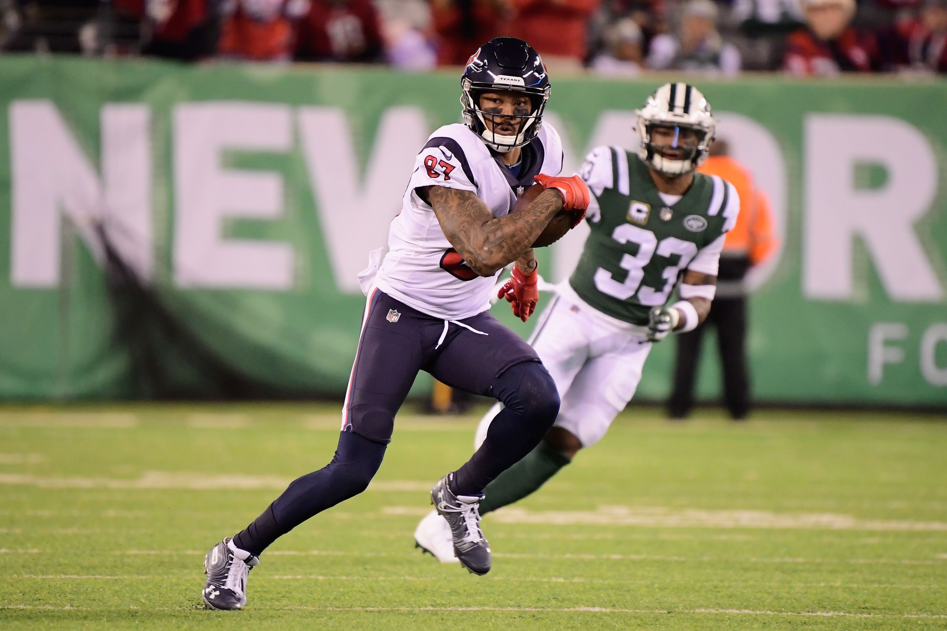 Houston Texans former wide receiver Demaryius Thomas signs with New