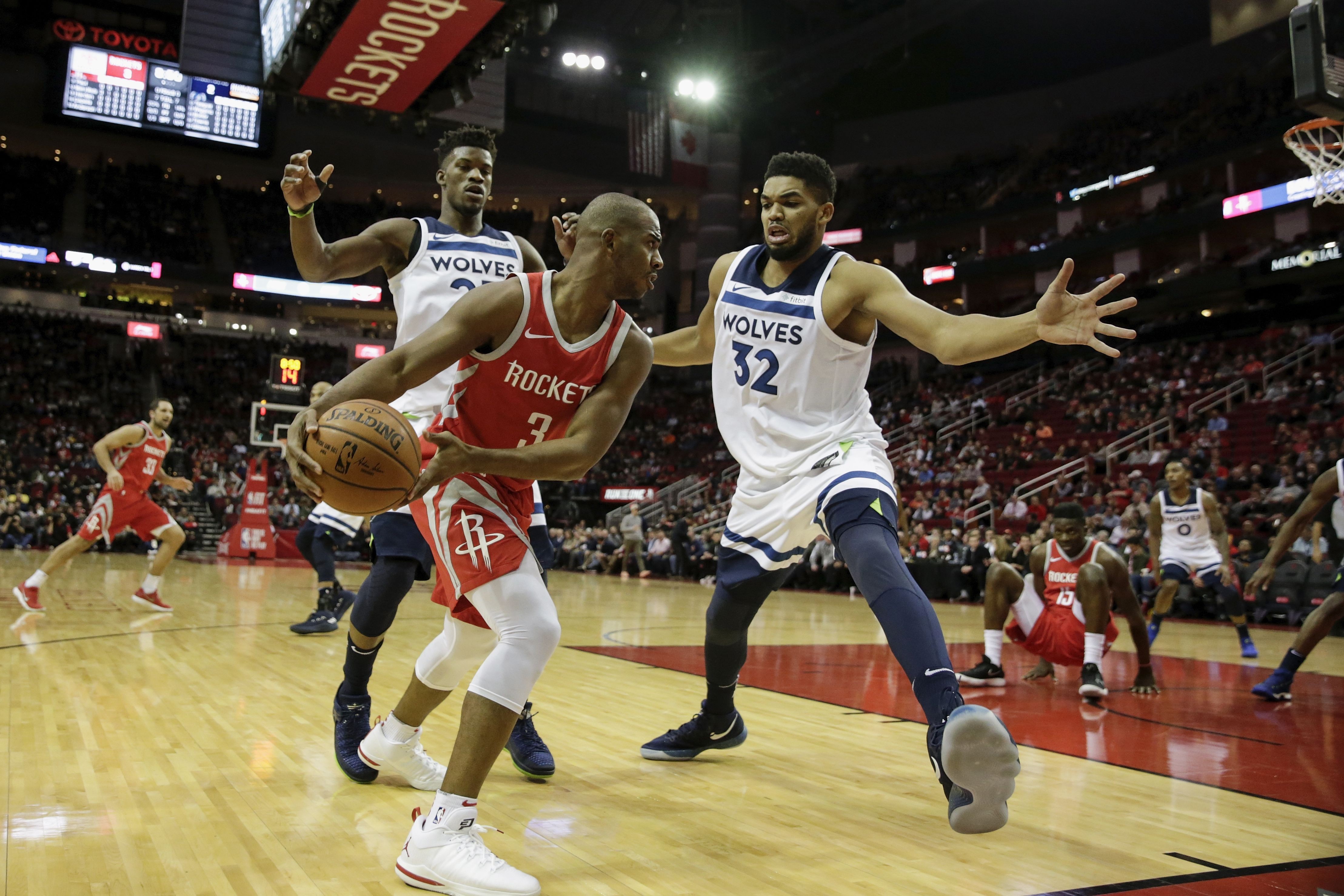 Checking in on the Timberwolves’ deployment of ICE defense