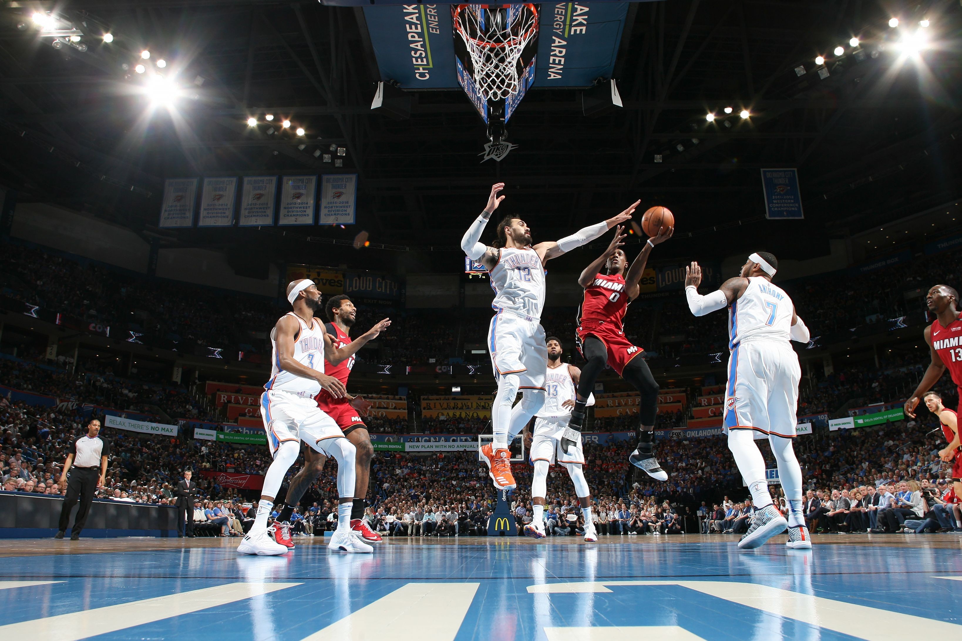 OKC Thunder defeat Heat in a closely contested game 