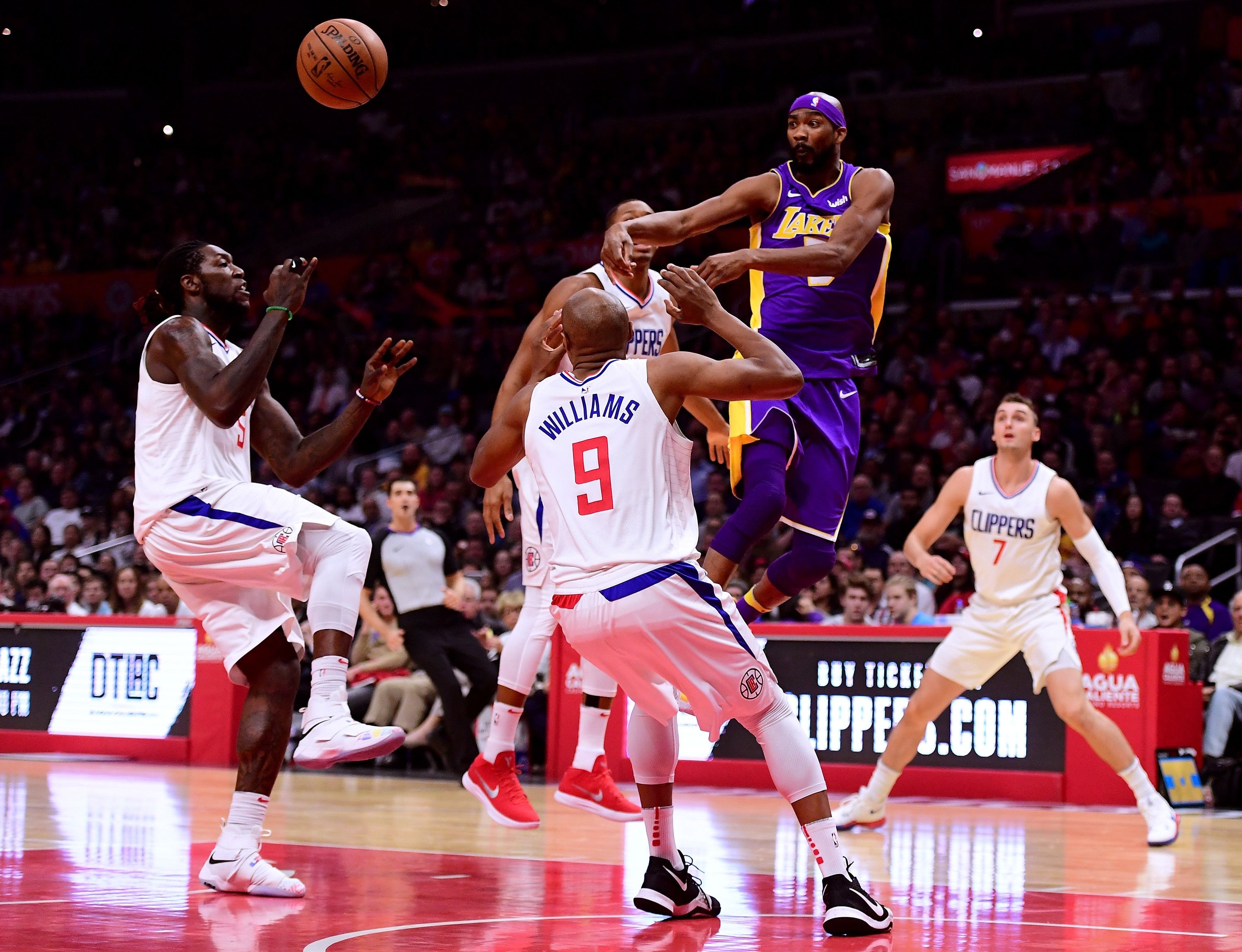 Los Angeles Lakers vs Los Angeles Clippers recap and highlights