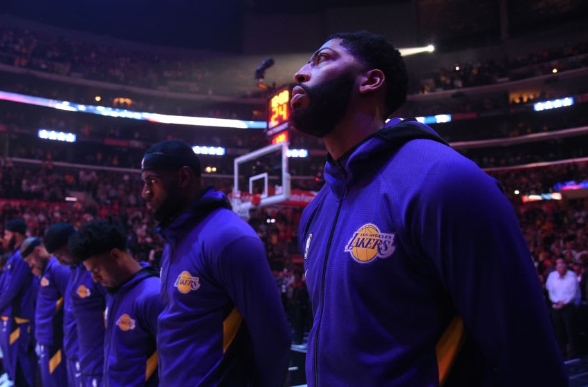 lakers trouble in the bubble shirt