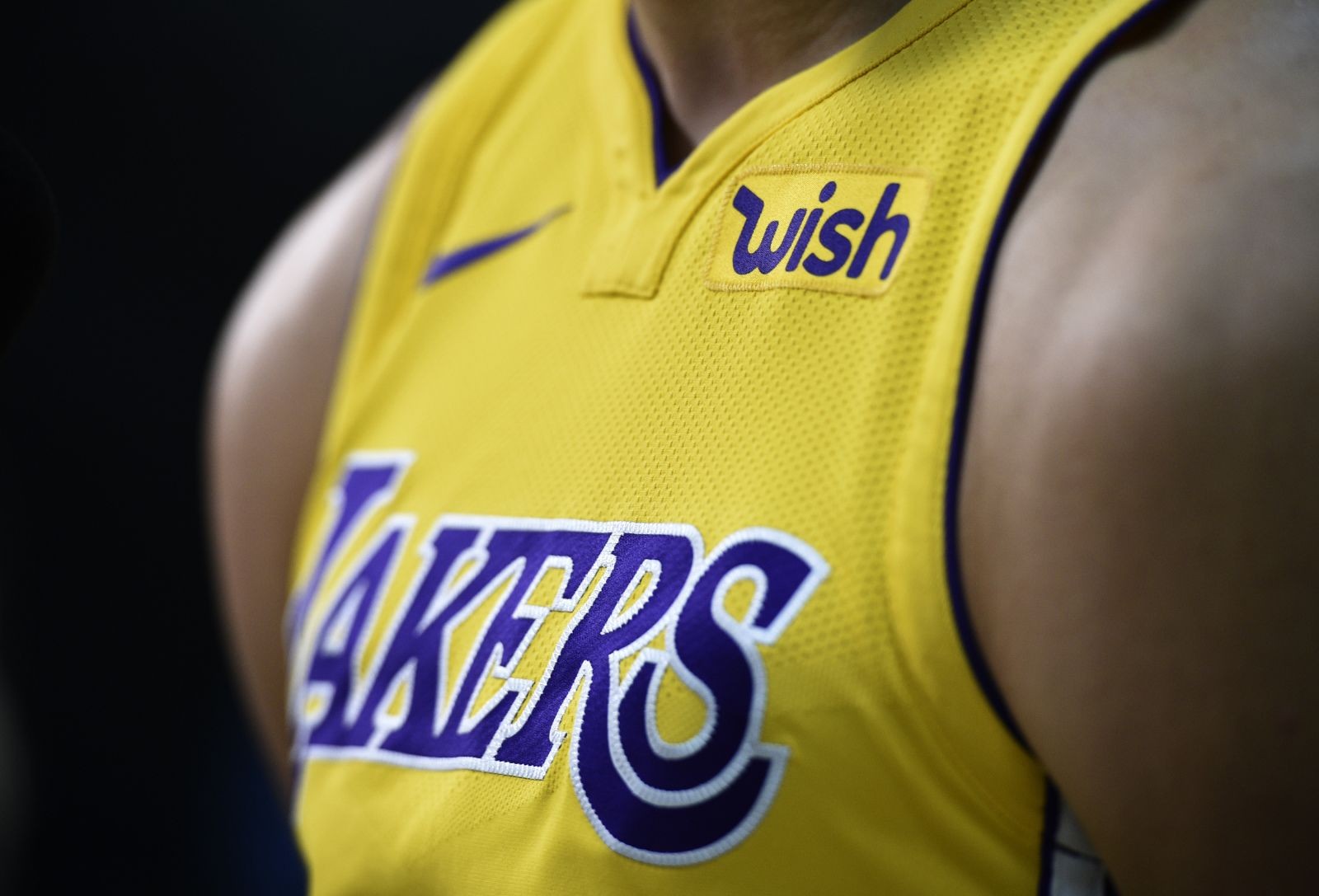 Los Angeles Lakers: Ranking The 10 Best Jerseys Of All Time