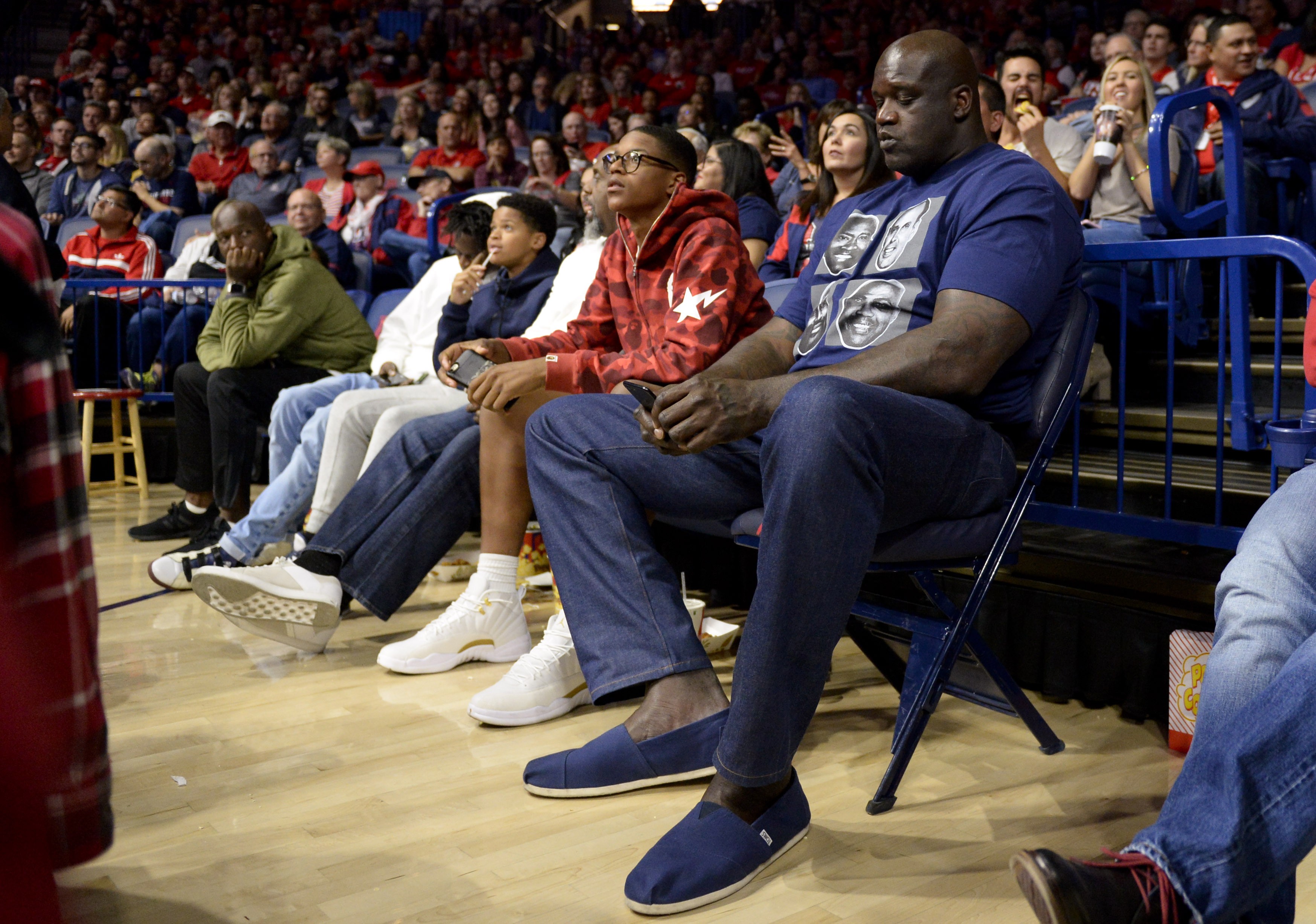 Shaq’s son Shareef O’Neal commits to Arizona and is getting noticed.