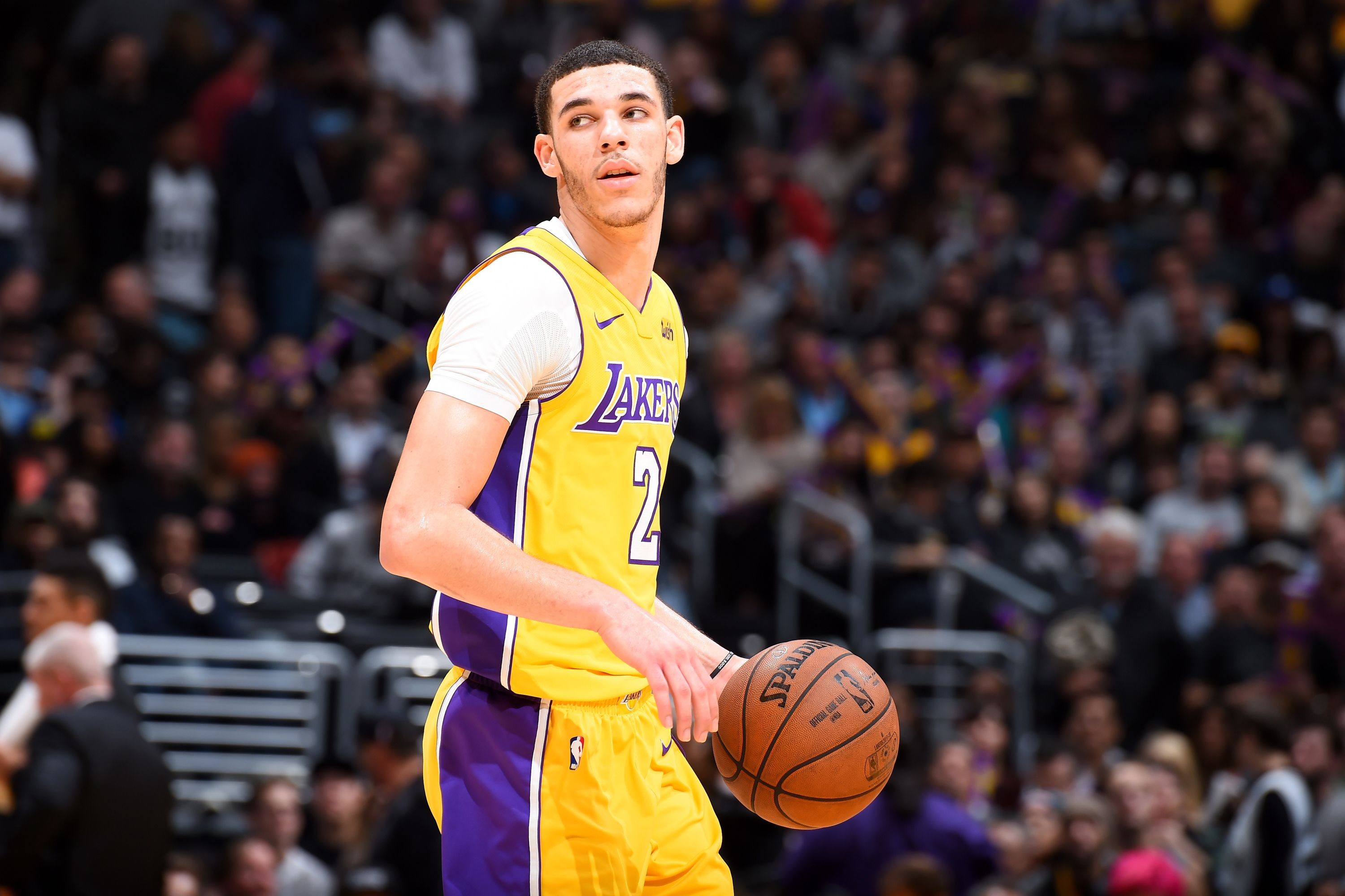 Lakers News Lonzo Ball Will Not Play During Road Trip