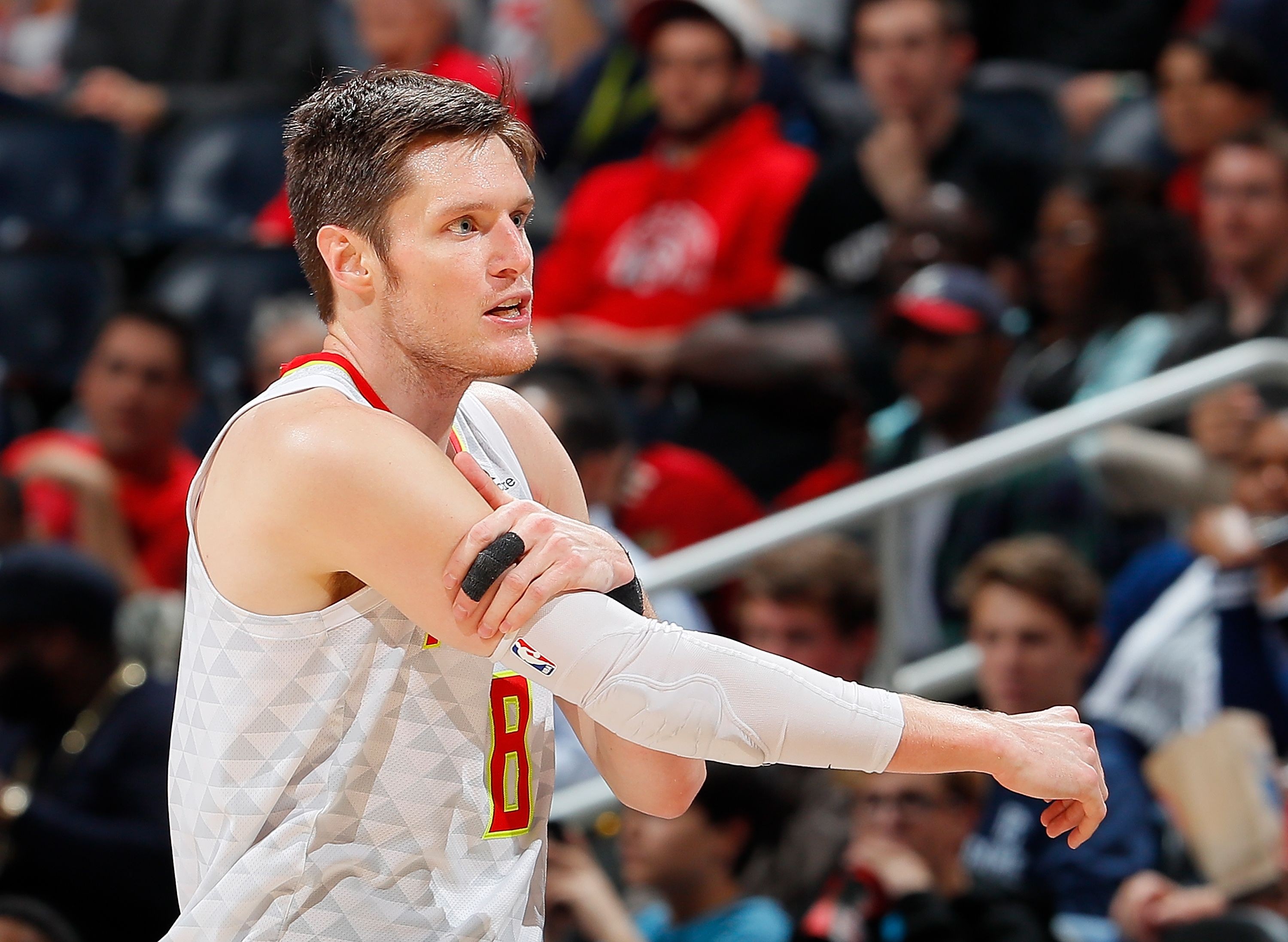Louganis'S Triumph: The Role Of Coach Babbitt - ha03v5y
