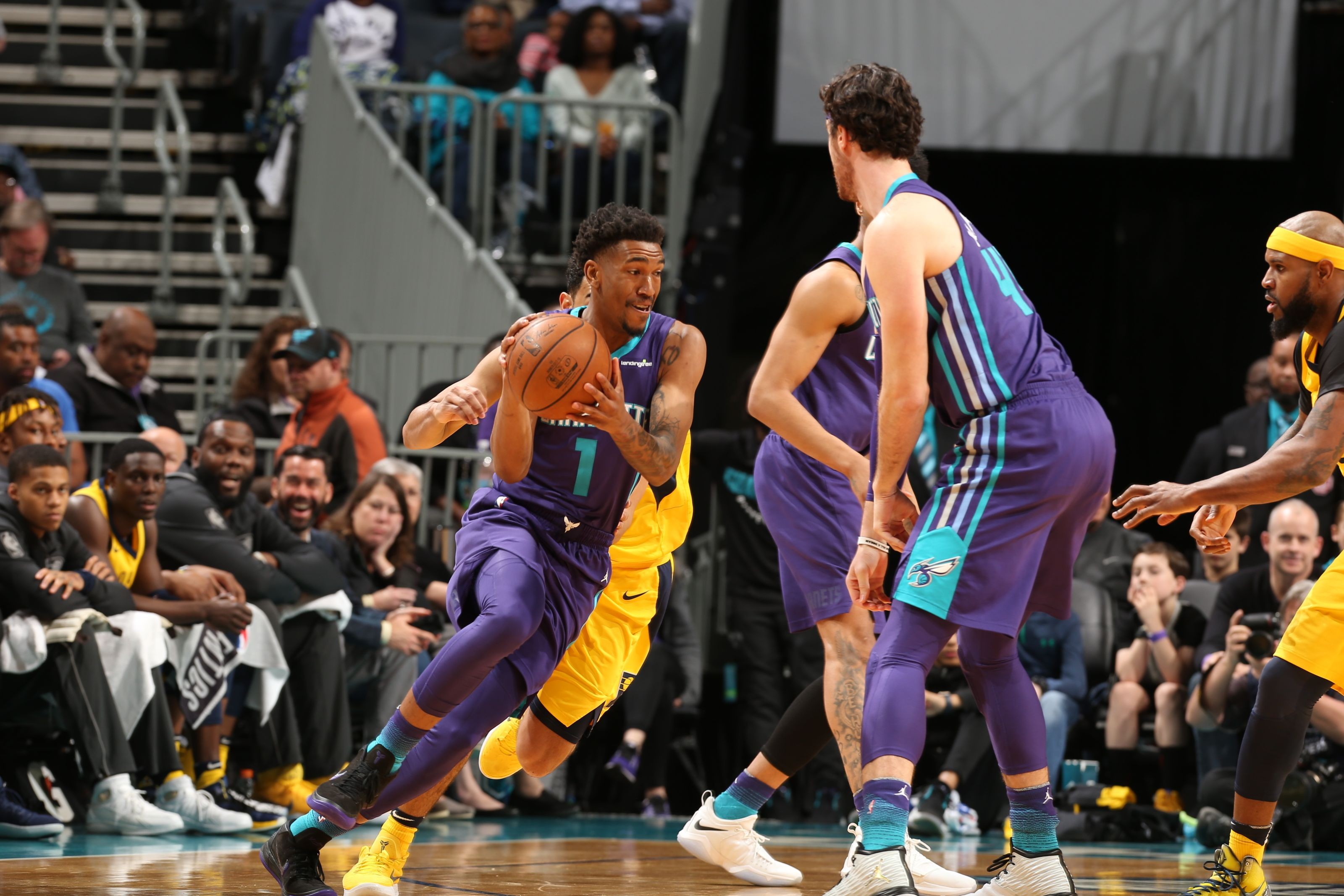 Charlotte Hornets Fall To The Indiana Pacers In Final Home Game Of The ...