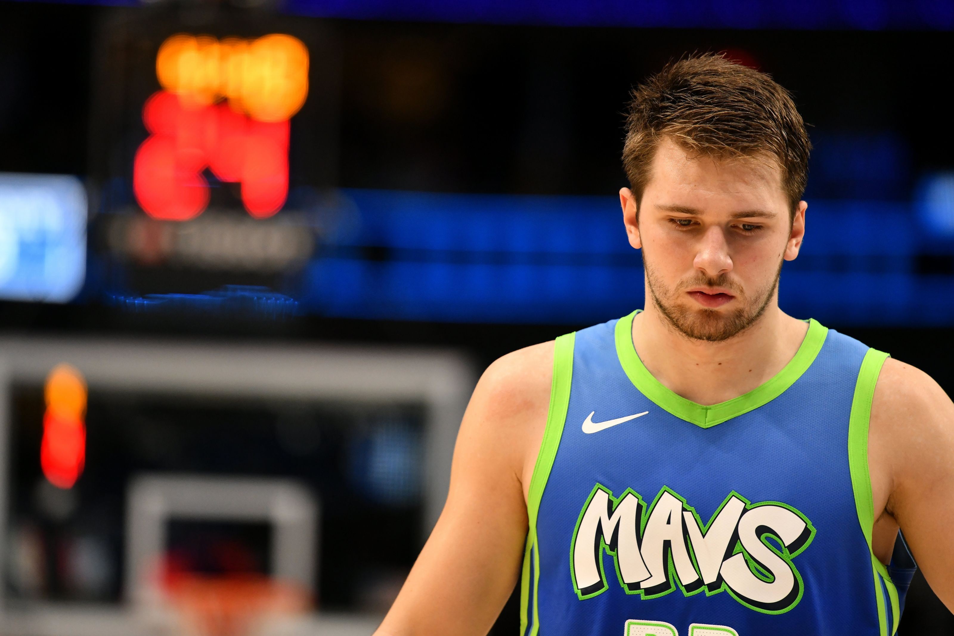 mavericks-unveil-city-jerseys-shooting-matches-new-threads