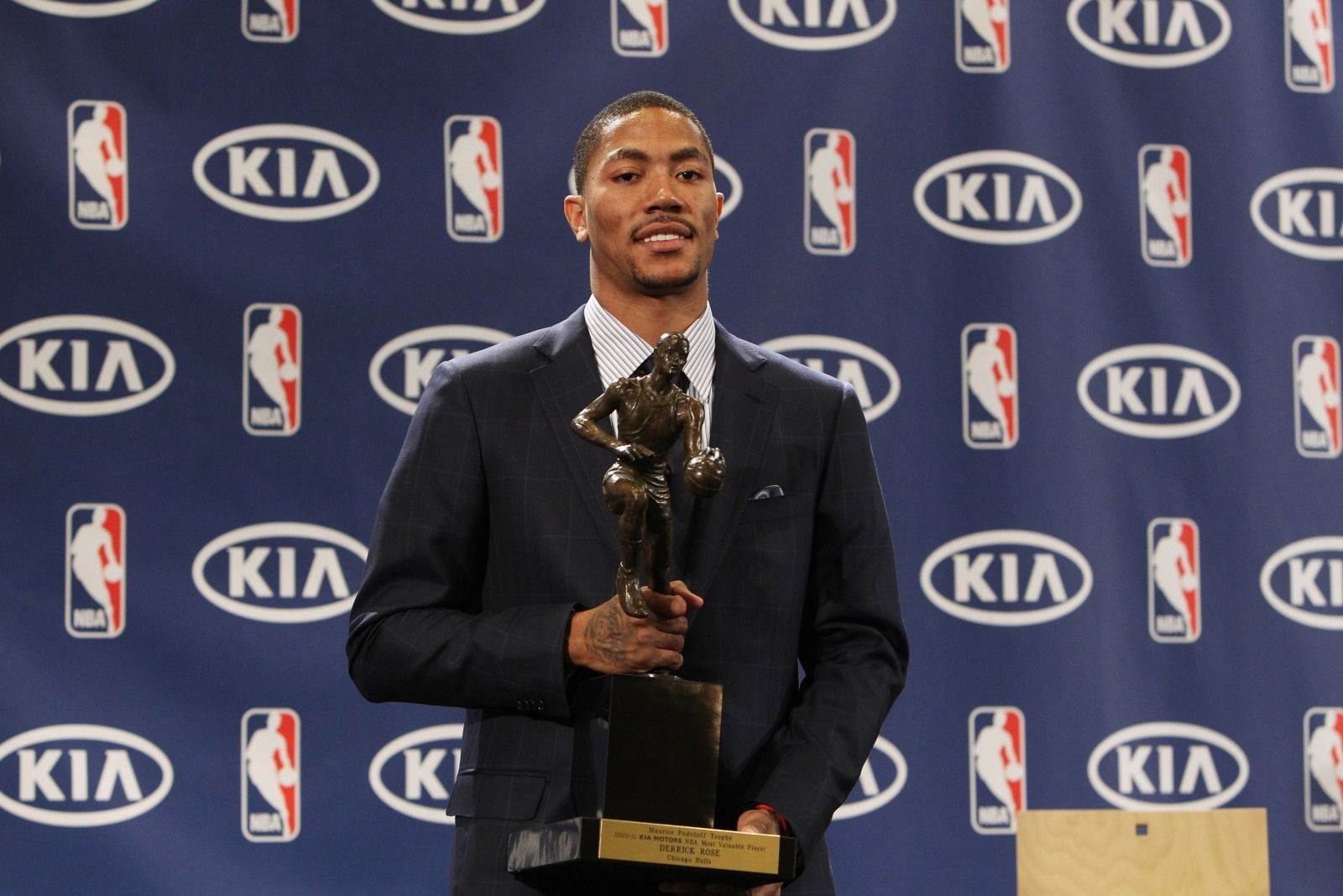 Chicago Bulls History: On This Day In 2011, Derrick Rose Was Named MVP