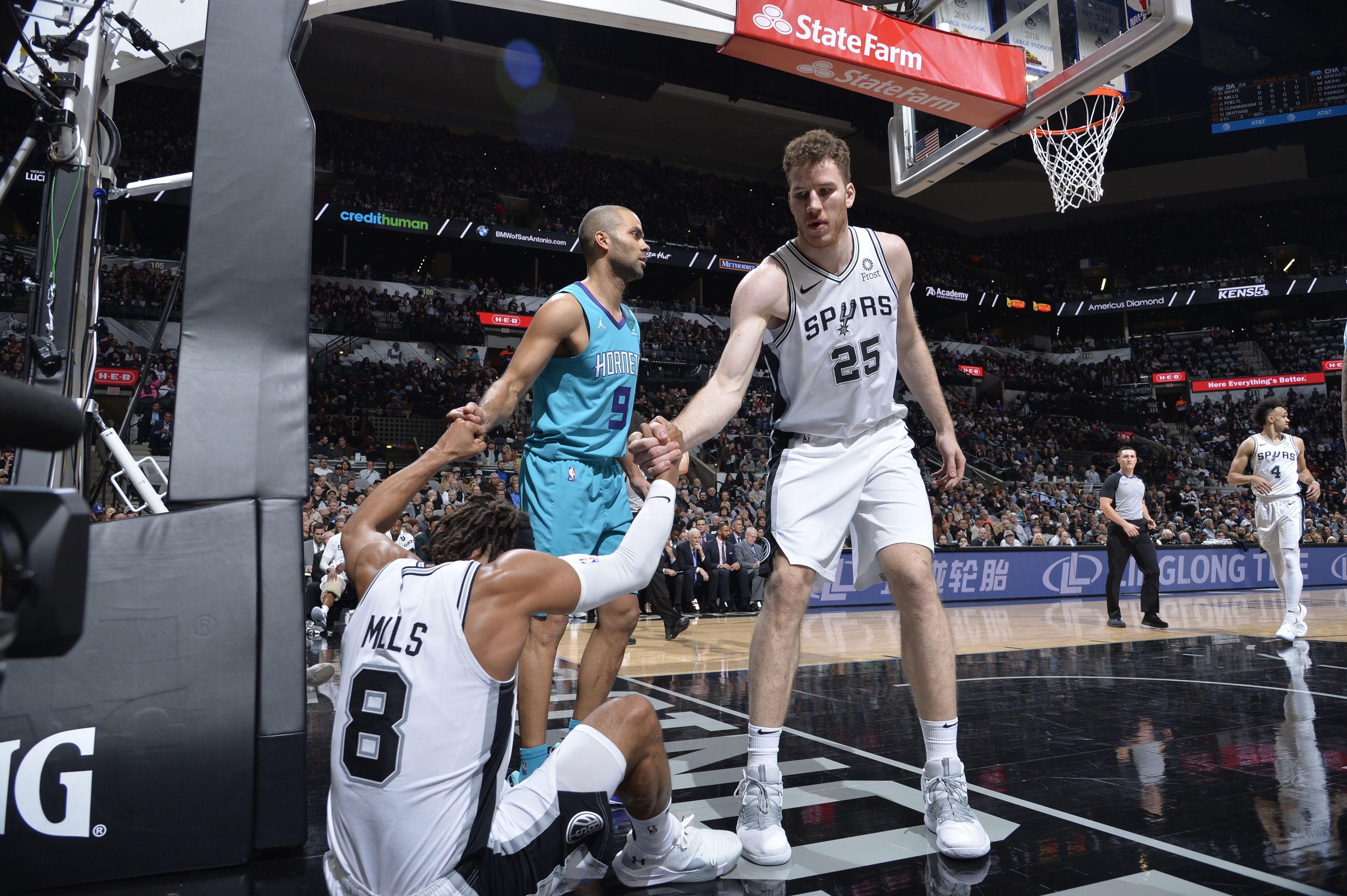 San Antonio Spurs vs. Charlotte Notes and Preview