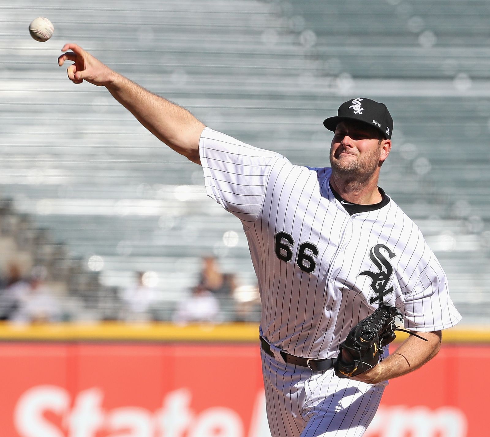 White Sox Pitching duel keeps hits to minimum vs. Mariners