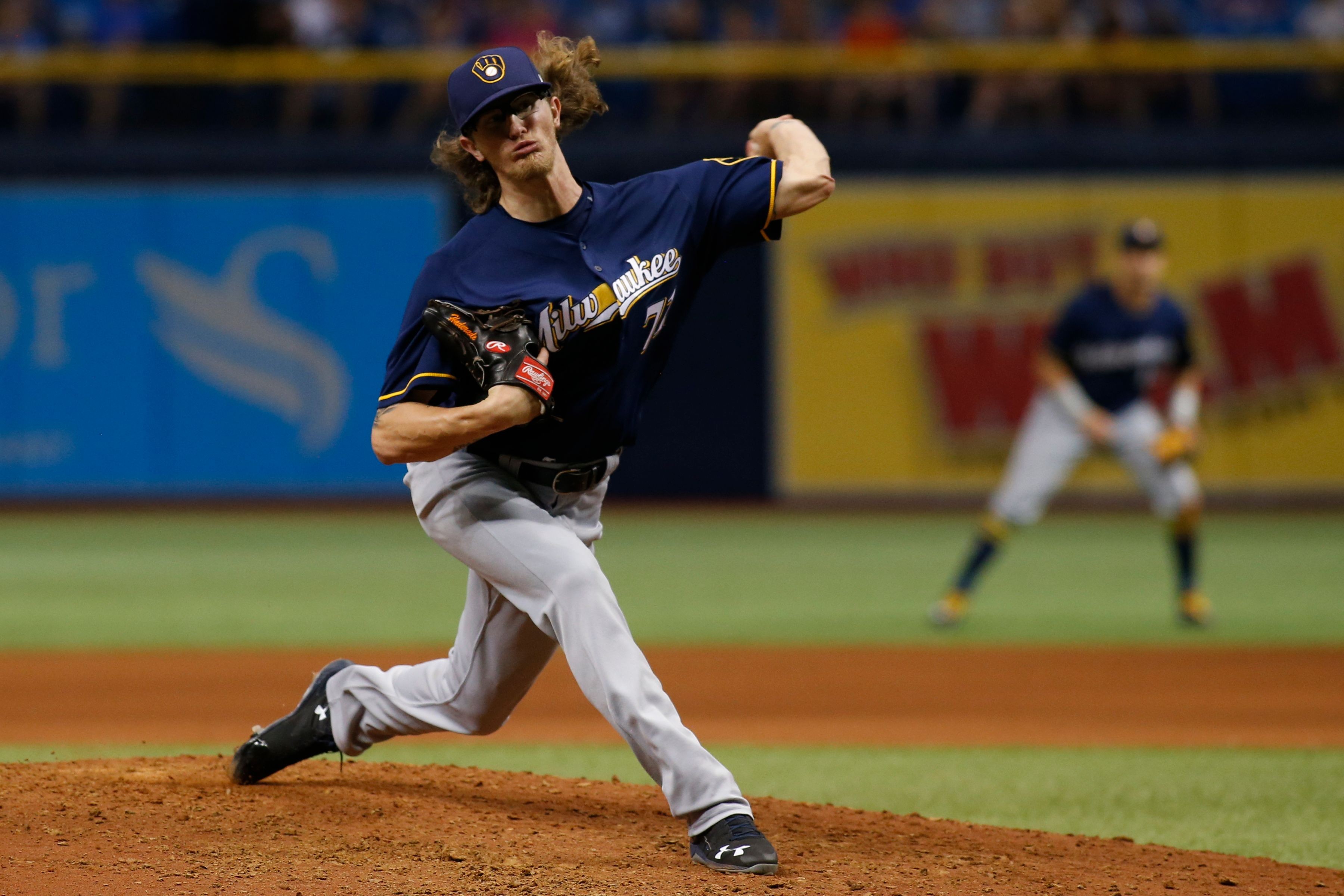 Milwaukee Brewers: Lack Of Left Handed Pitching A Concern