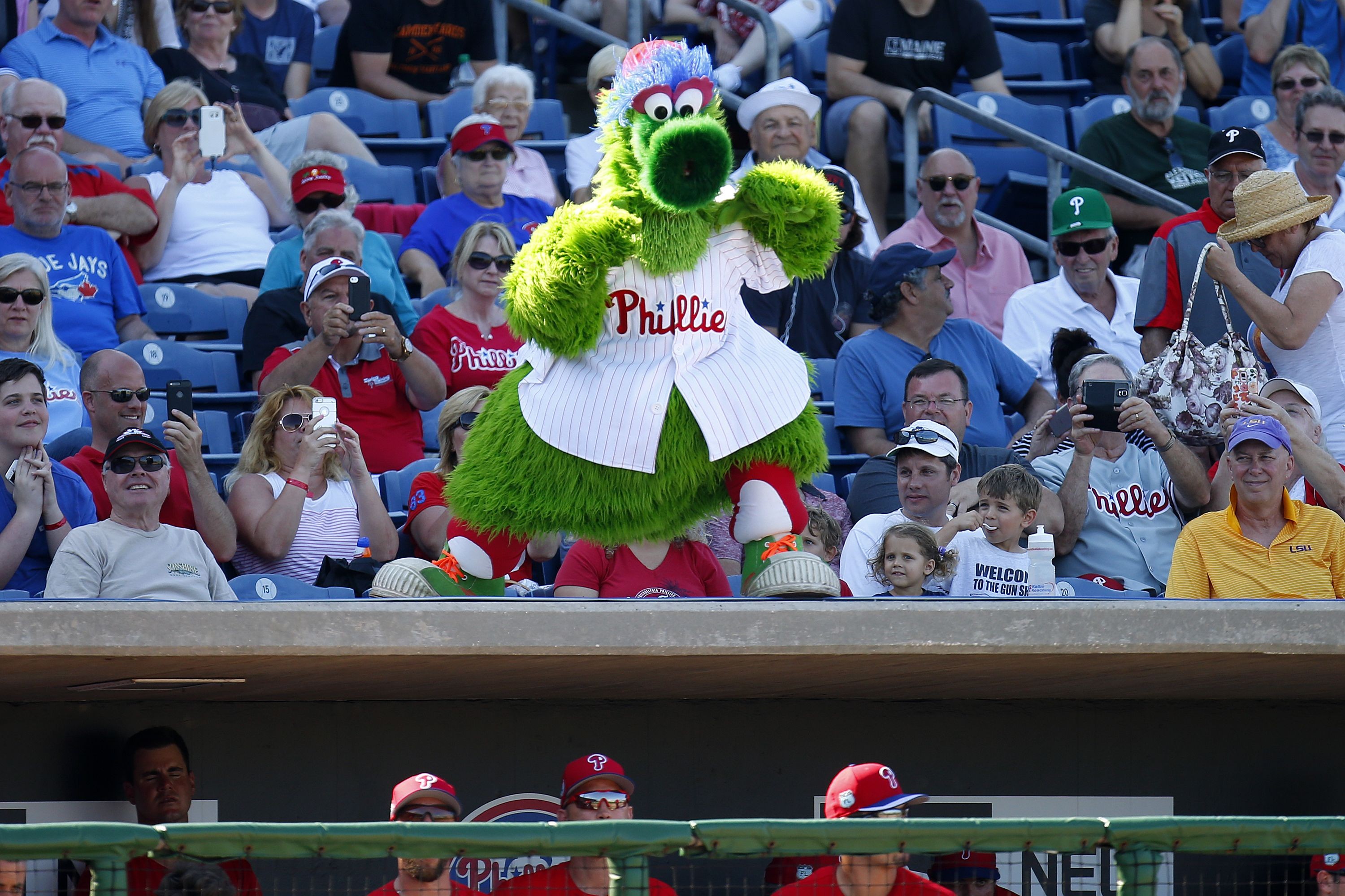 Phillies farm system now in bottom tier of the league