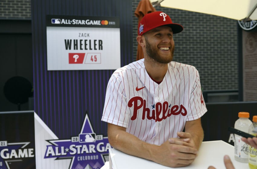 Zack Wheeler attends brother's art exhibit