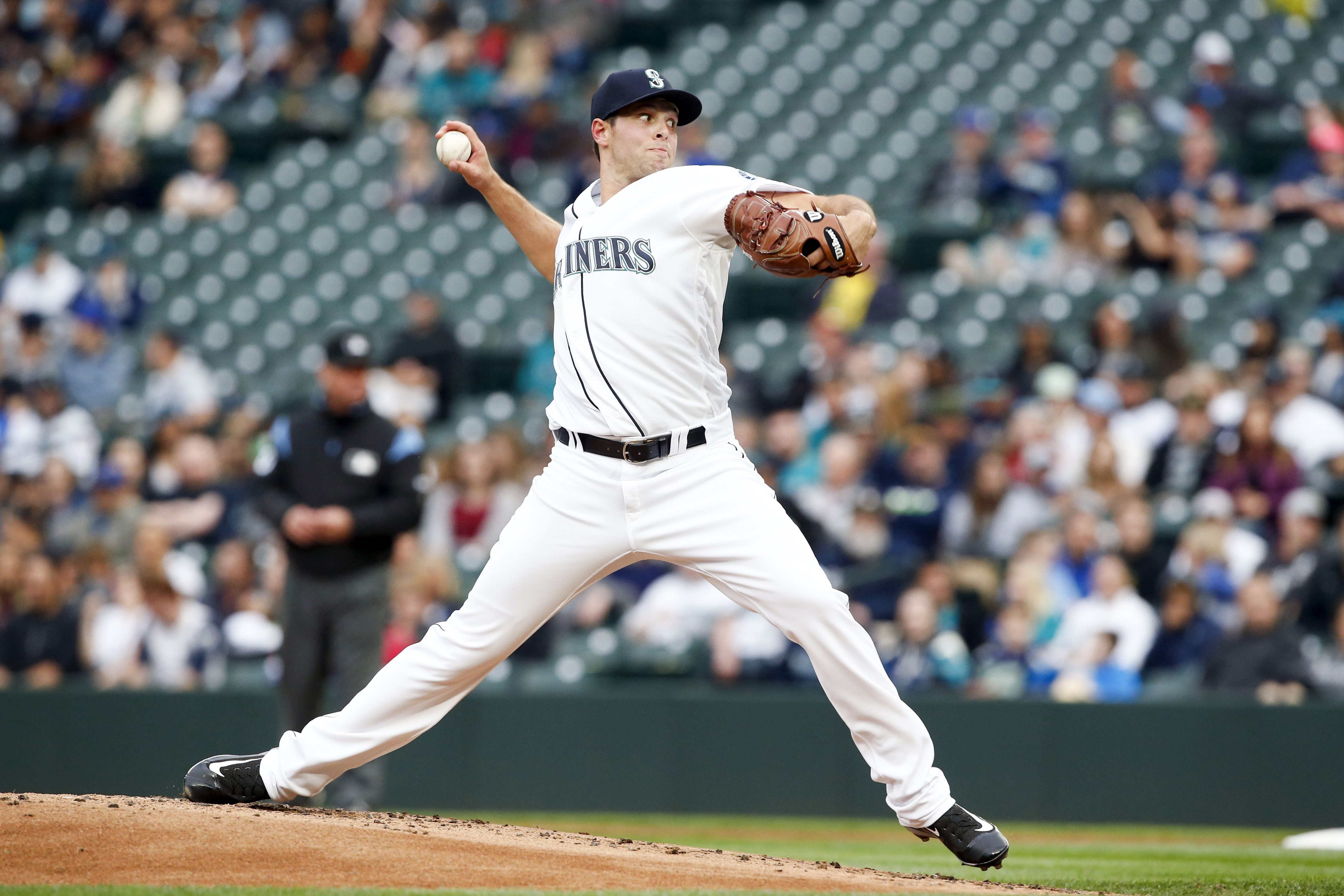 Mariners enter series against Nationals with the season on the line