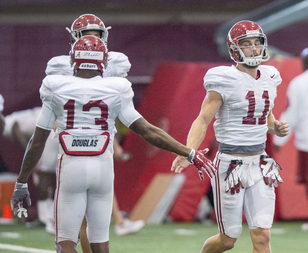 Alabama WR had one of the strangest stat lines possible in football