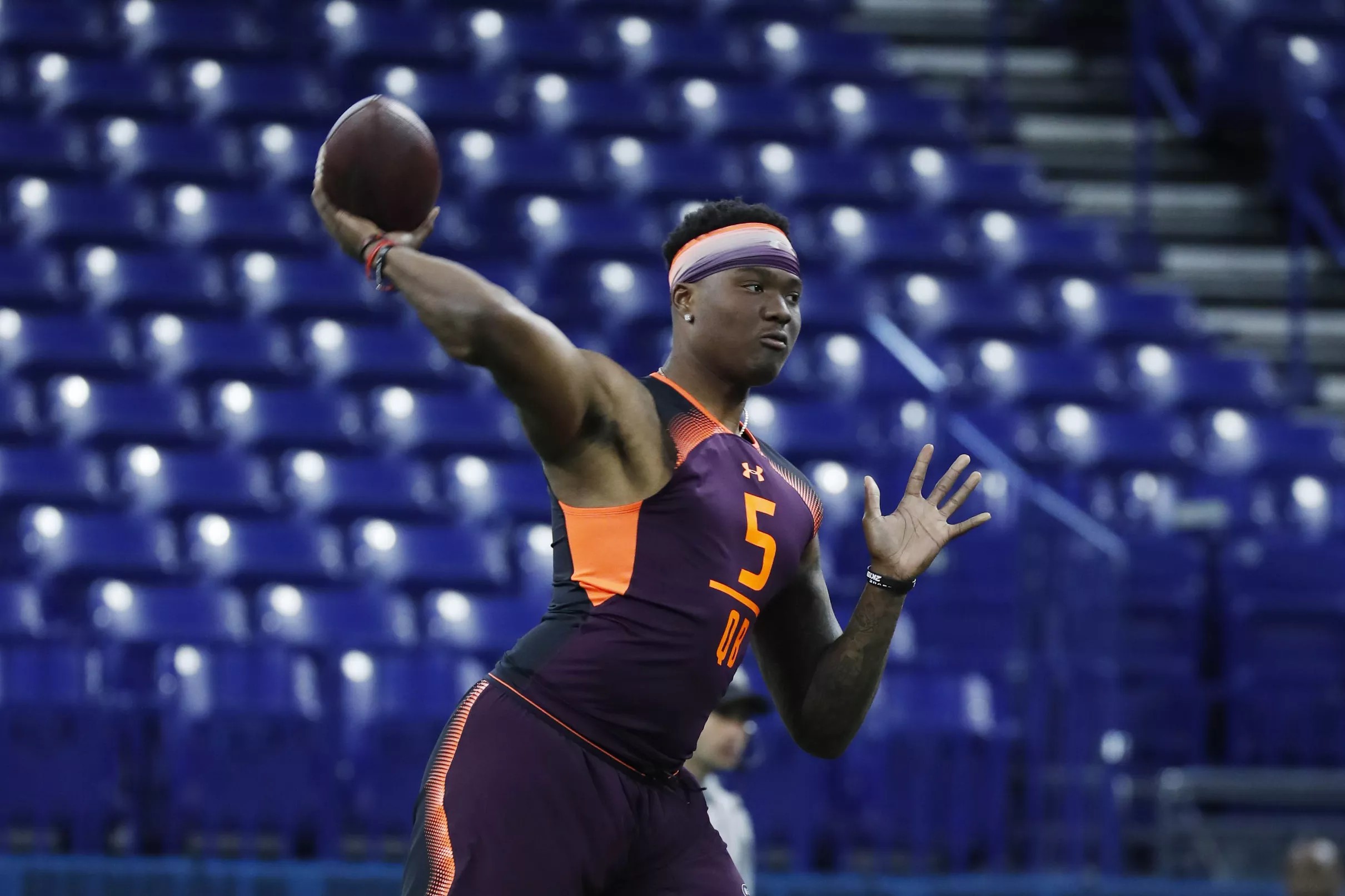 first-round-quarterback-rumors-mean-1-of-2-things-for-the-bengals