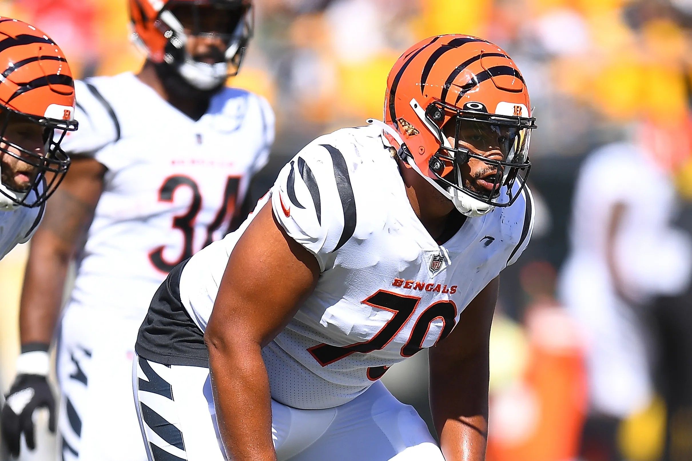 Bengals put Jackson Carman and Samaje Perine on COVID-19 list; Jordan Evans  to IR