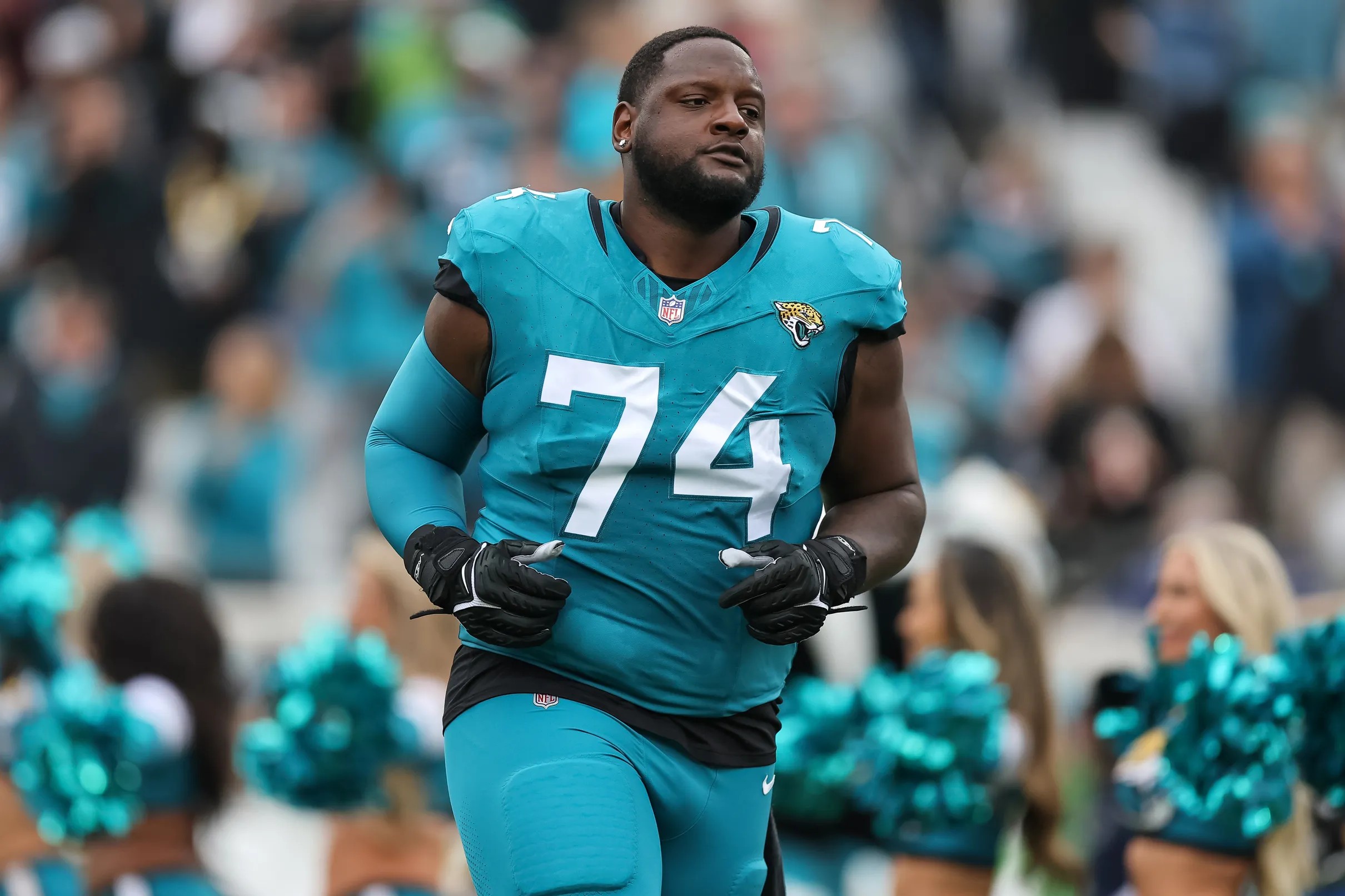 Jaguars place Cam Robinson on IR, will miss game vs. Bengals