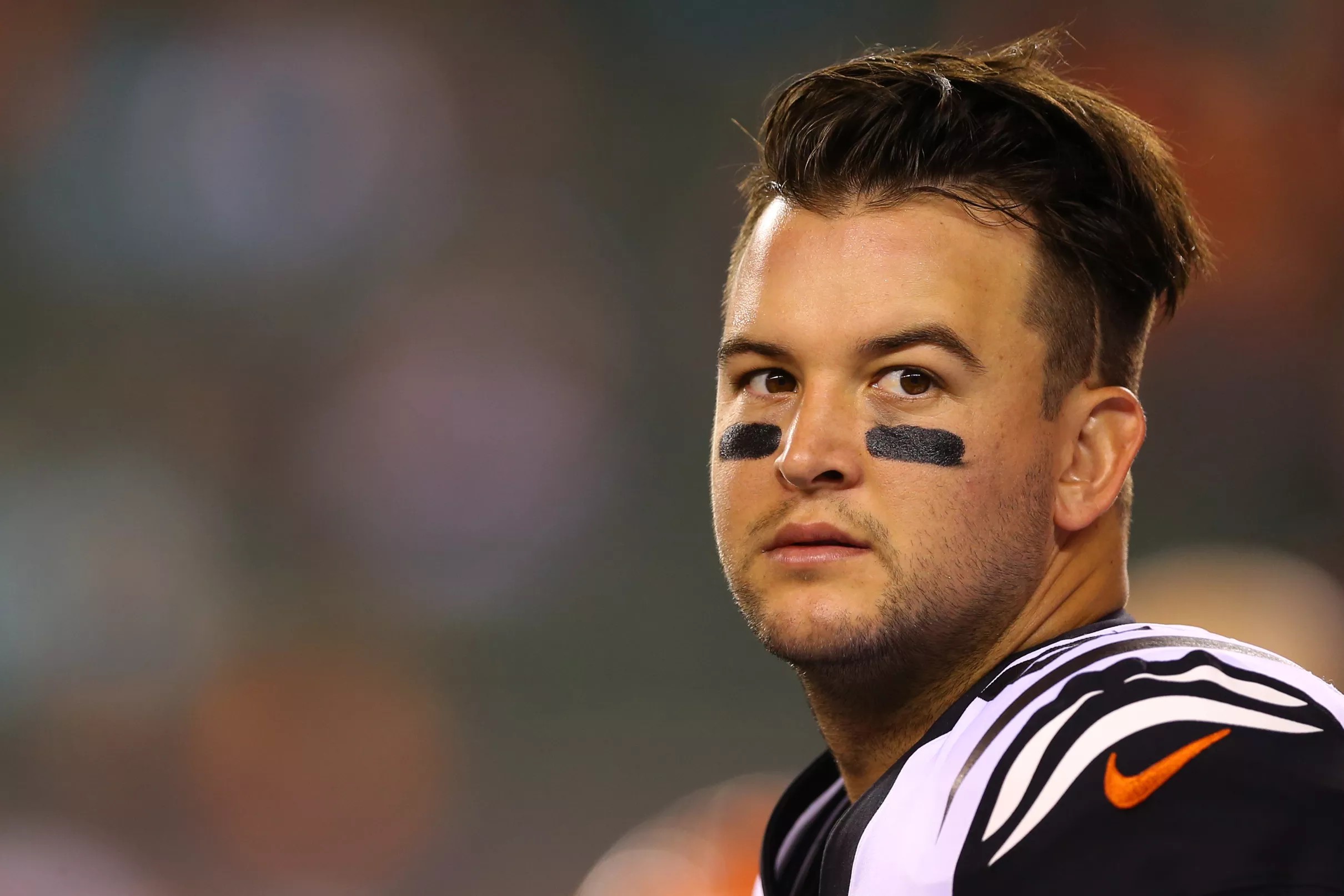 aj-mccarron-still-waiting-on-new-nfl-home-patriots-linked-to-former