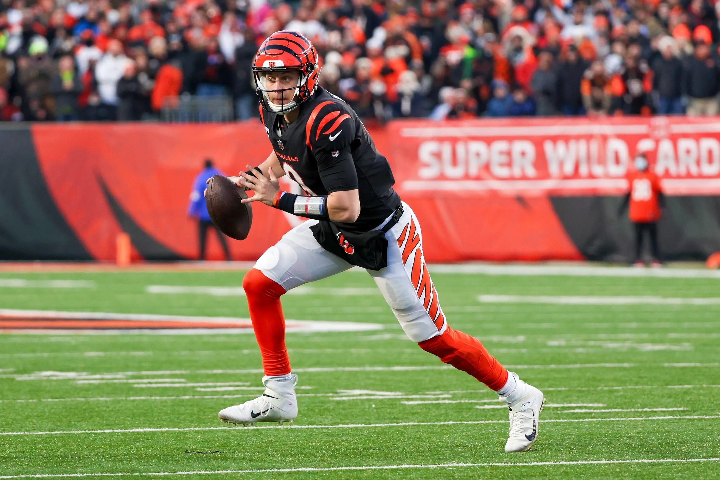 Bengals reveal Super Bowl uniform combo by calling back to jersey leak