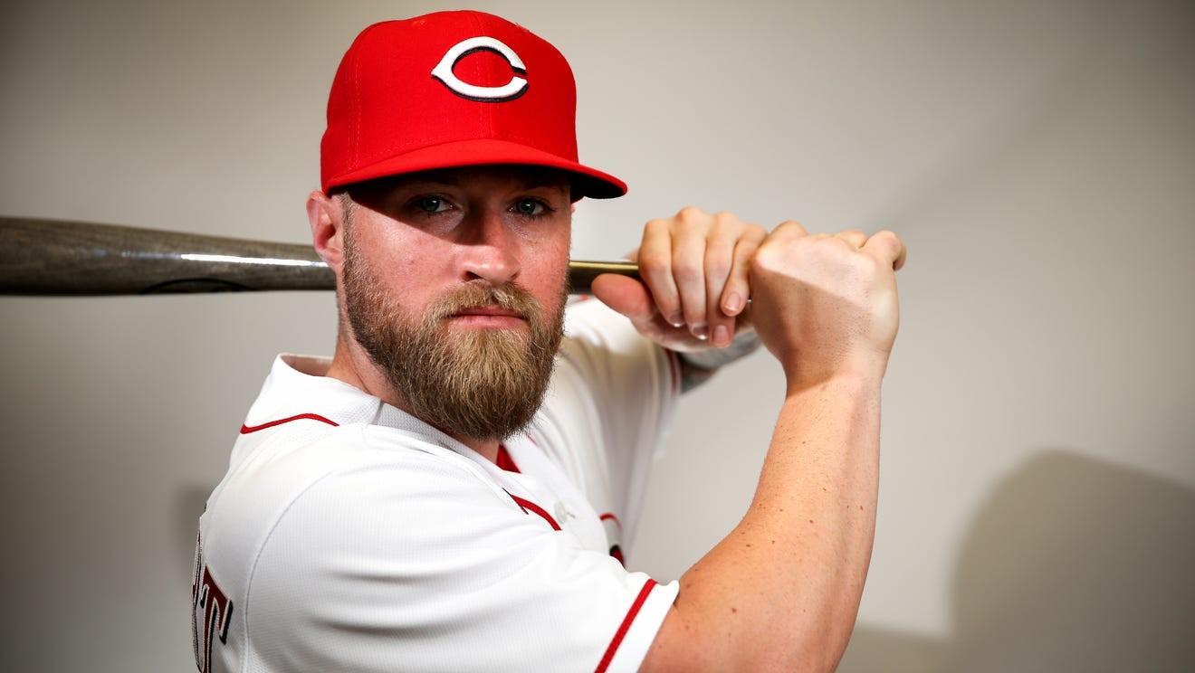 Reds catcher Tucker Barnhart traded to Detroit Tigers