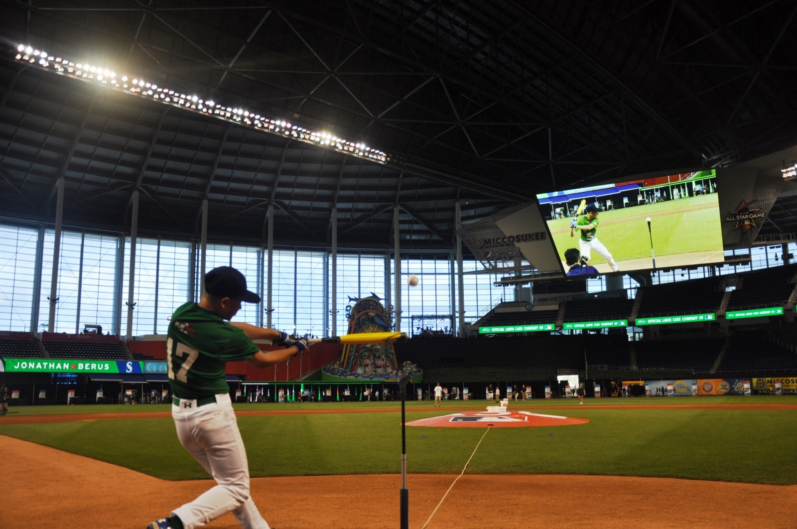Mariners Pitch, Hit & Run National Champion