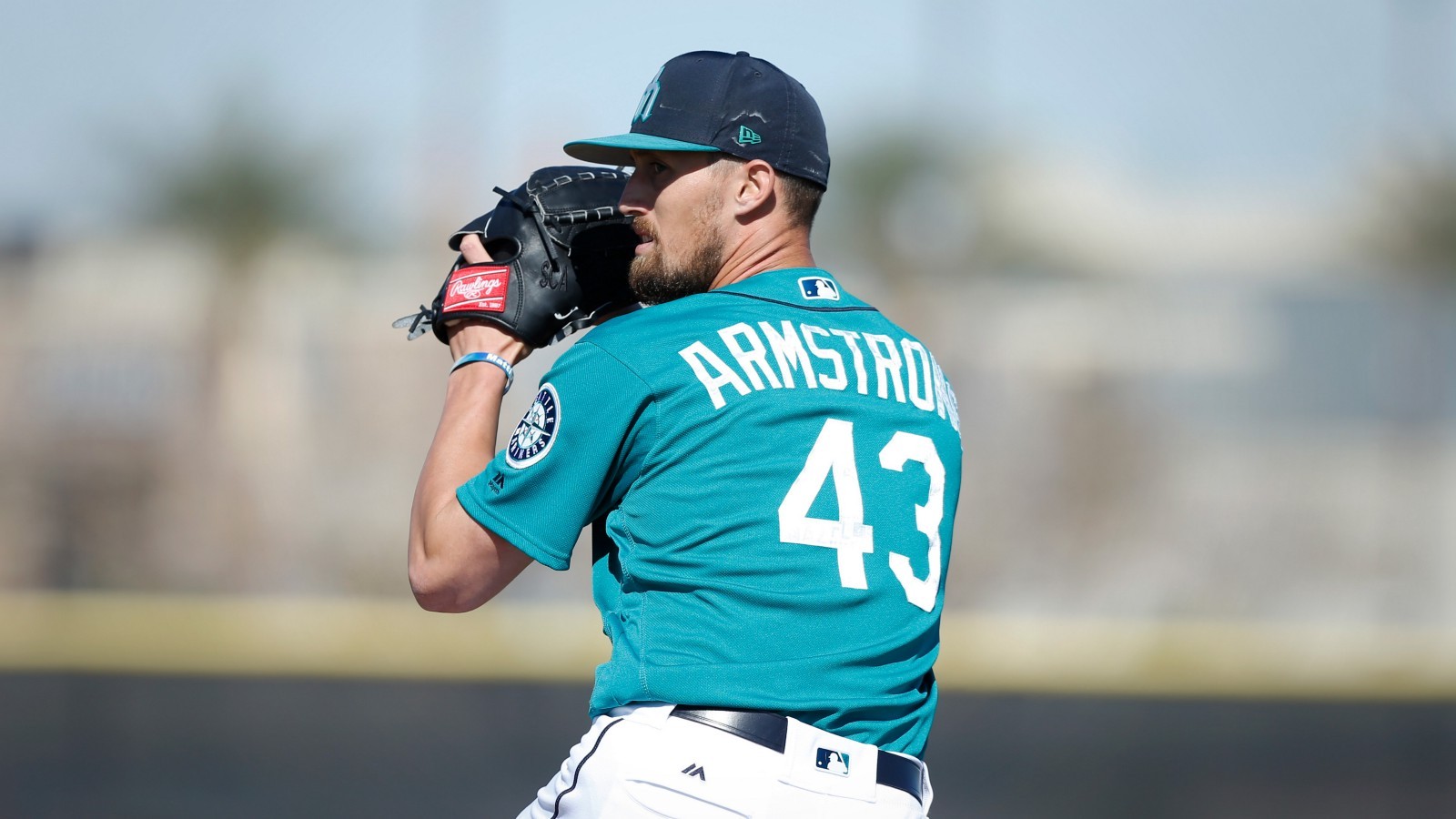 Mariners Outright RHP Shawn Armstrong