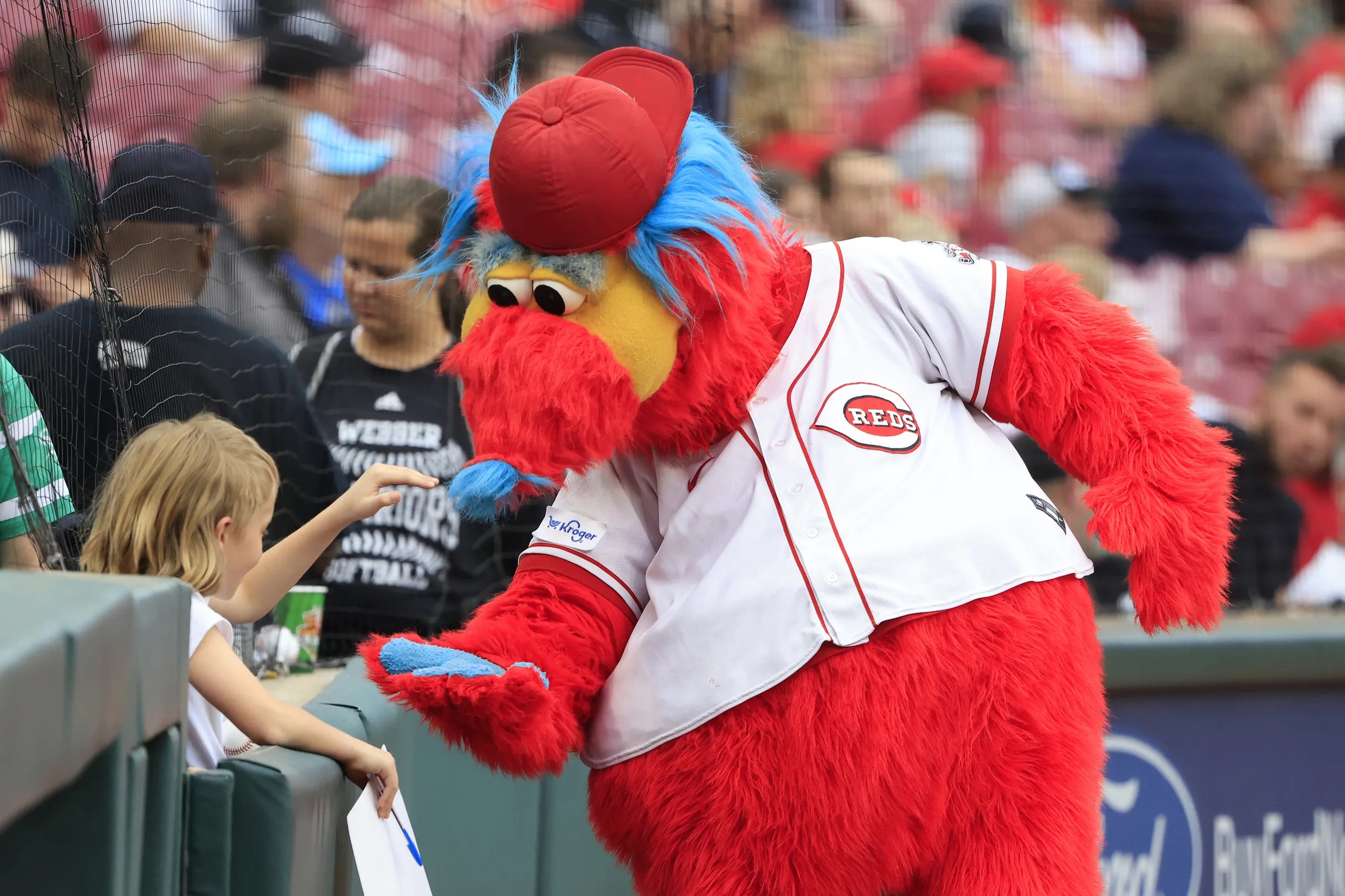 Andrew Abbott makes MLB debut as Reds try to salvage a game in series