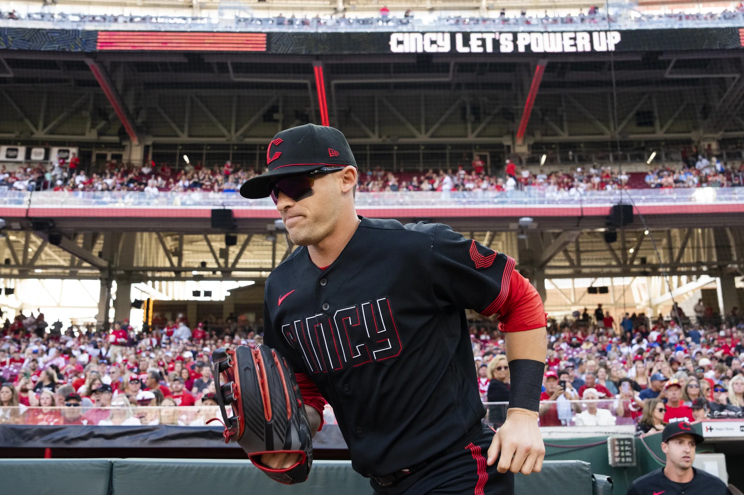 Reds to don ugly Friday uniforms one final time for series opener against  Pirates - Red Reporter