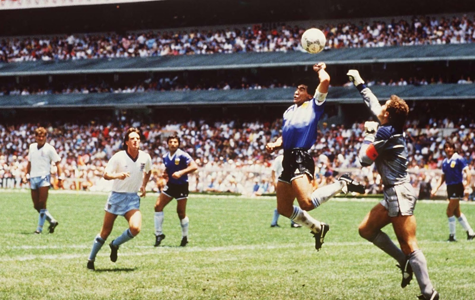 25-of-the-greatest-moments-in-world-cup-history