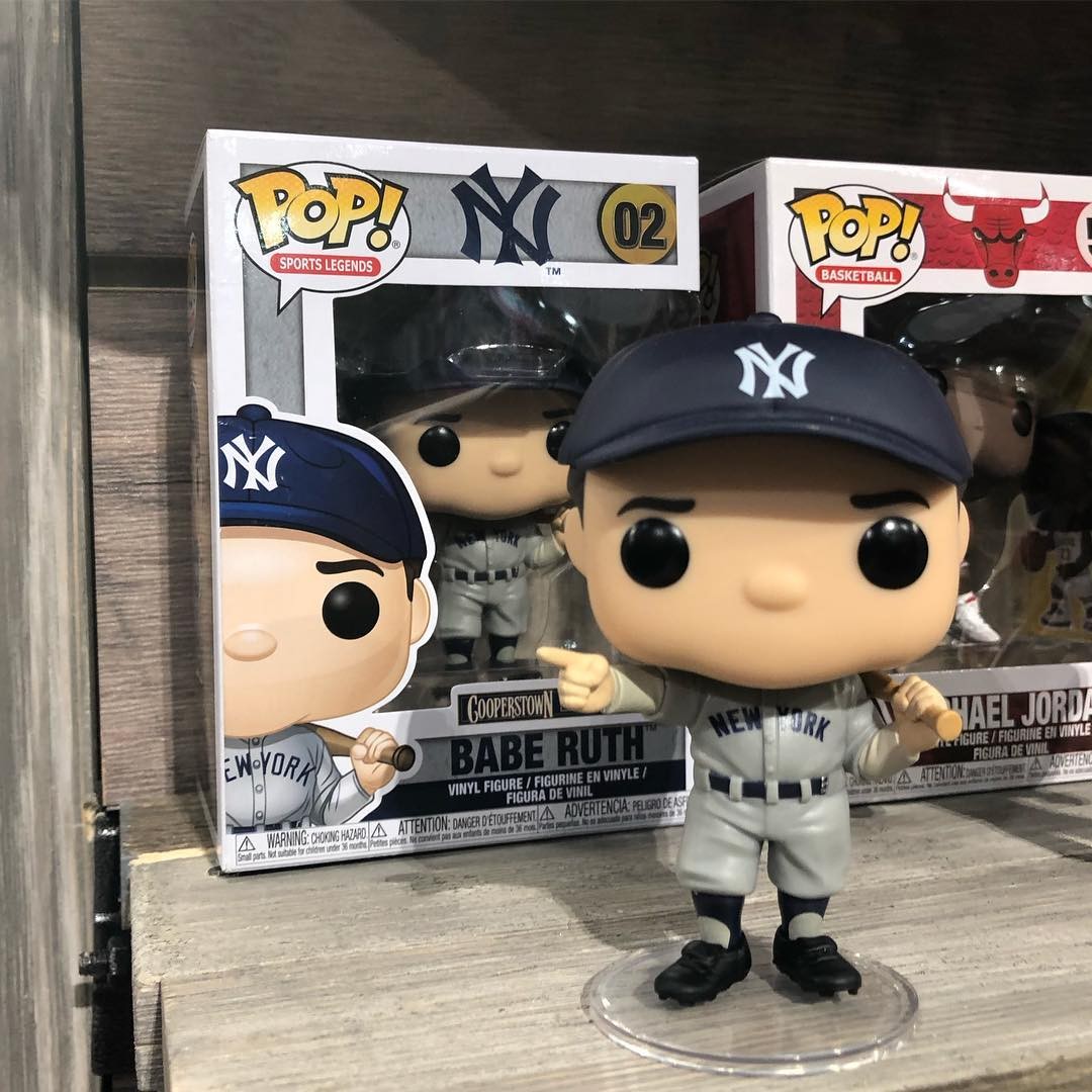 Pop! Derek Jeter