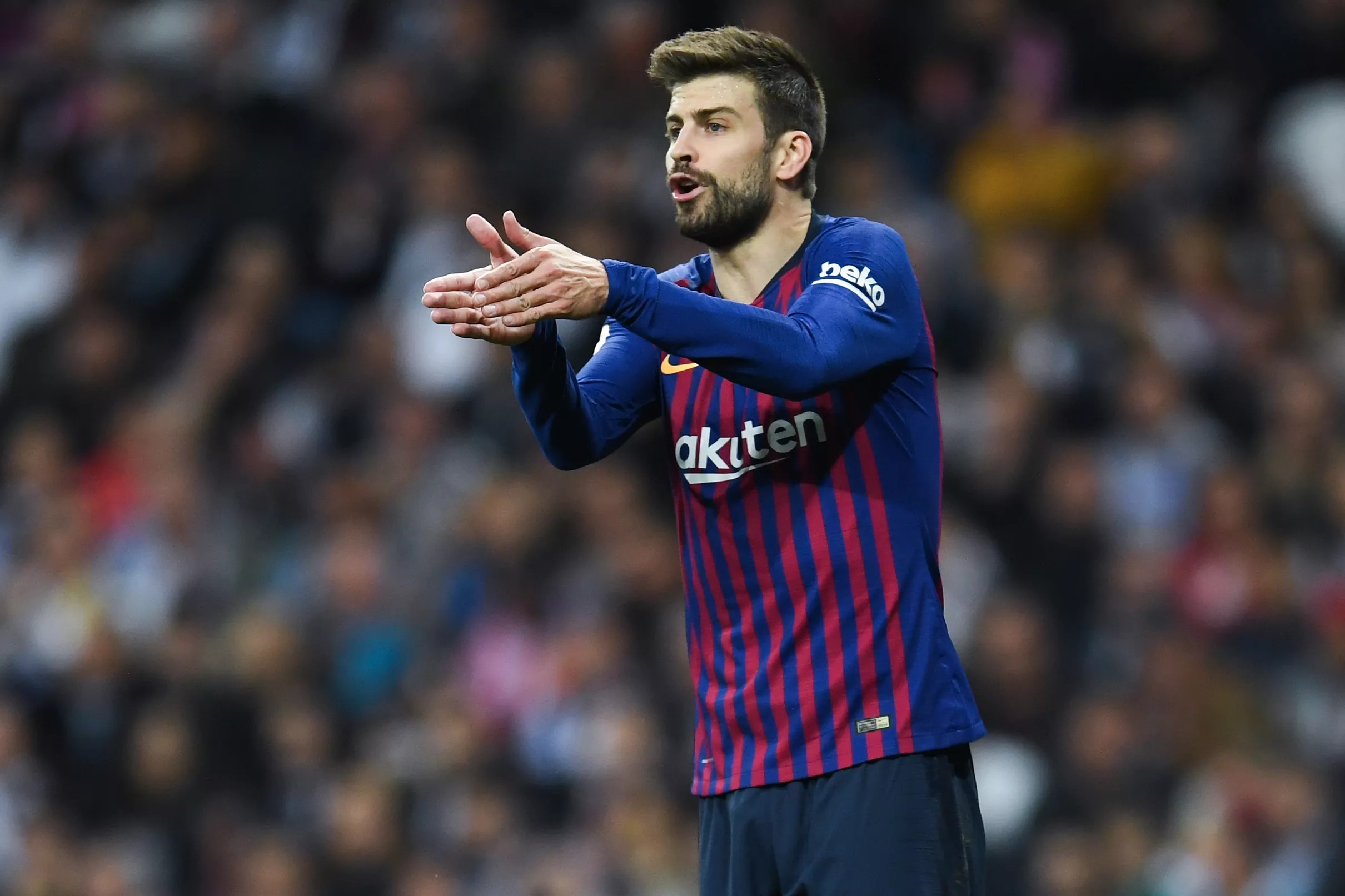 Gerard Pique is the best defender of all time, says Robert Fernandez