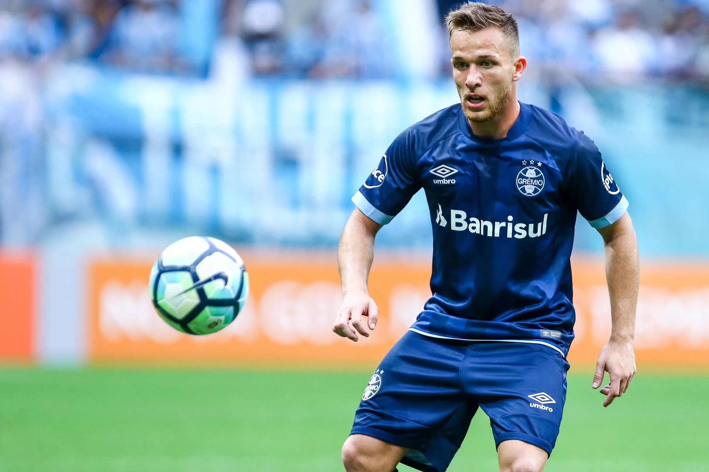 what-would-arthur-s-arrival-mean-for-the-rest-of-the-barcelona-midfield