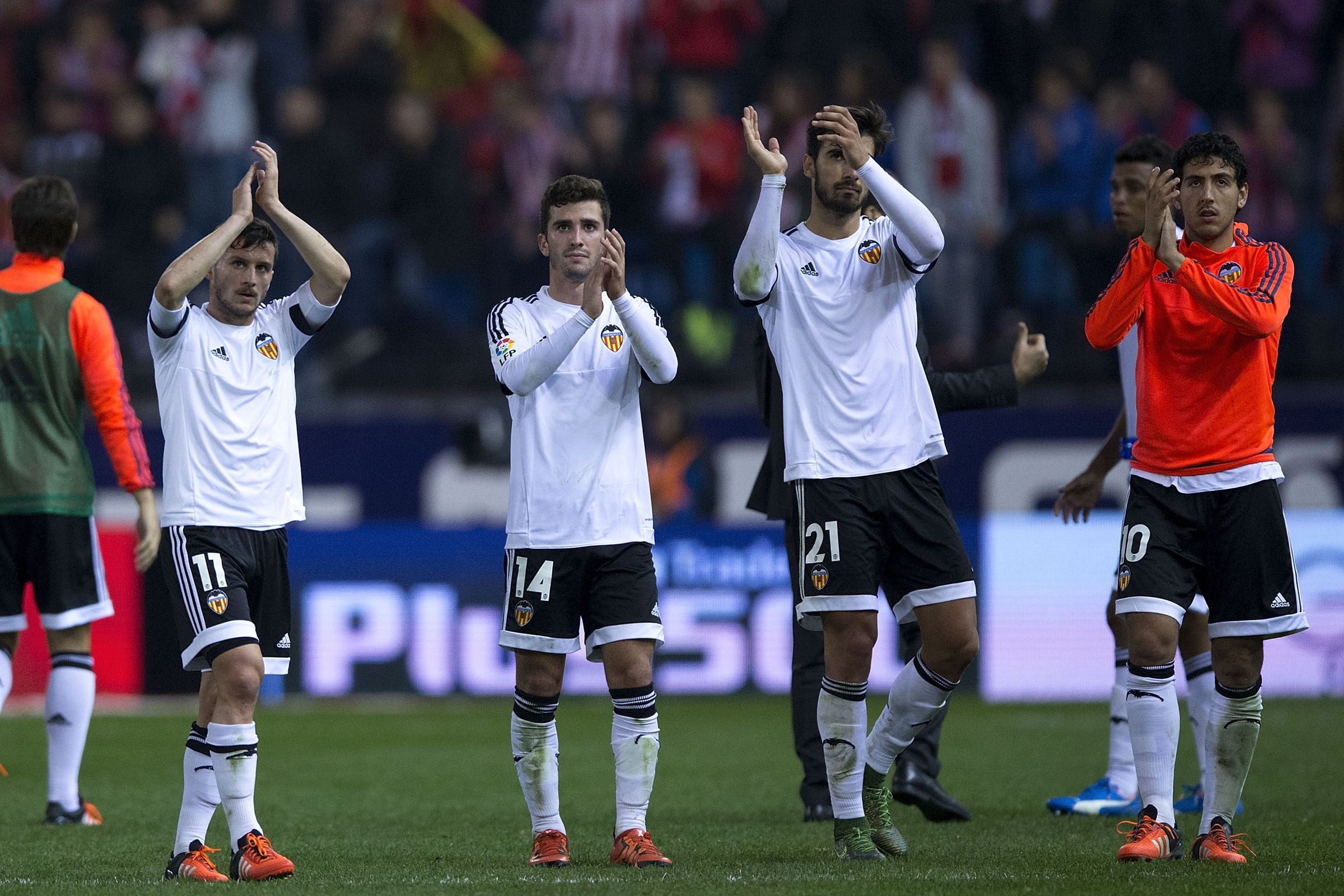 Barcelona vs Valencia, 2015/16 La Liga: TV schedule, live ...
