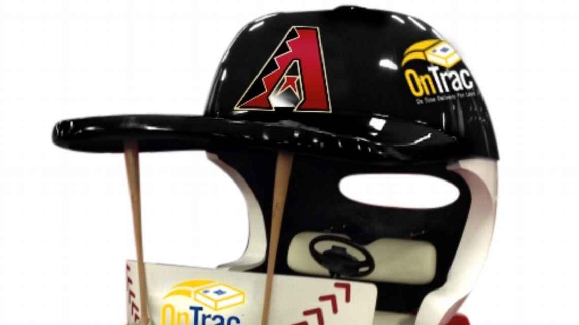 Golf cart to bring in relief pitchers reborn by Diamondbacks