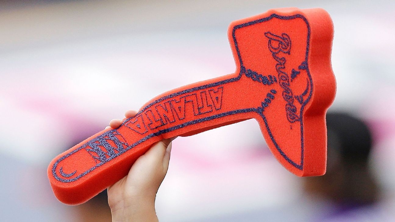 braves tomahawk chop braves tomahawk chop