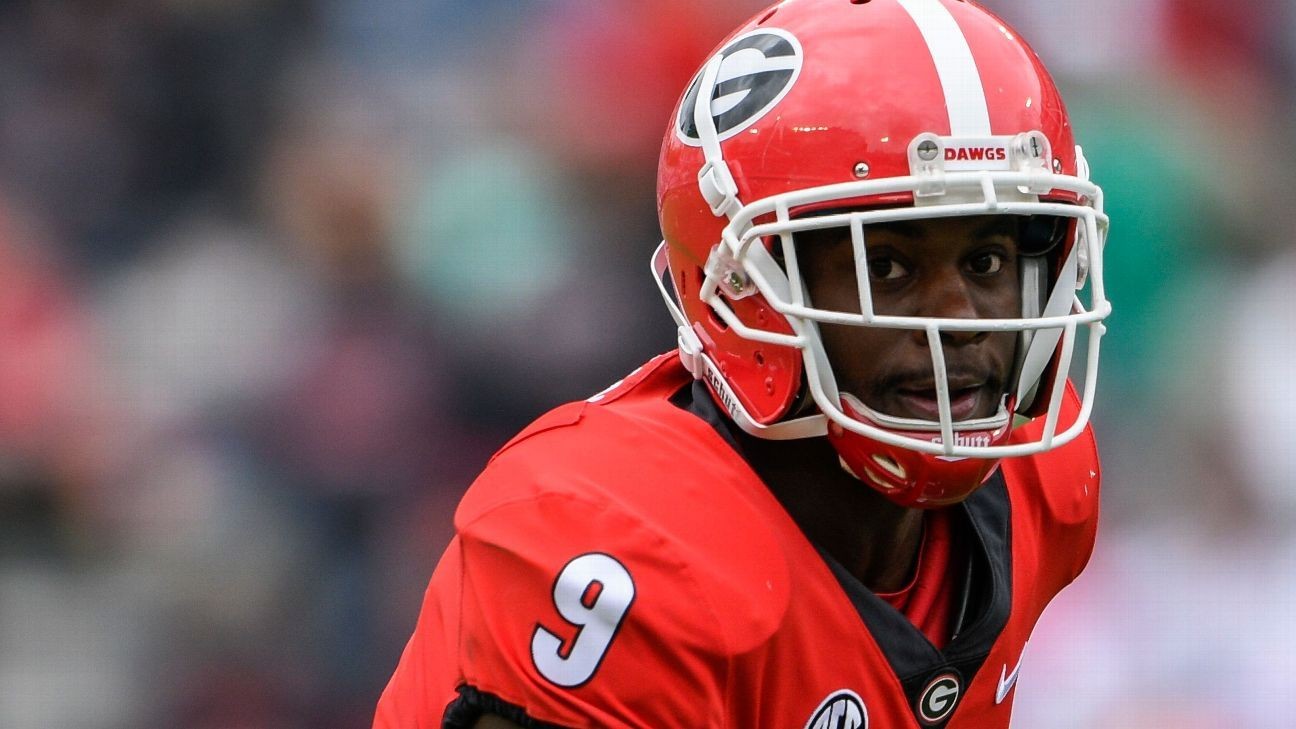 dismisses wide receiver Holloman